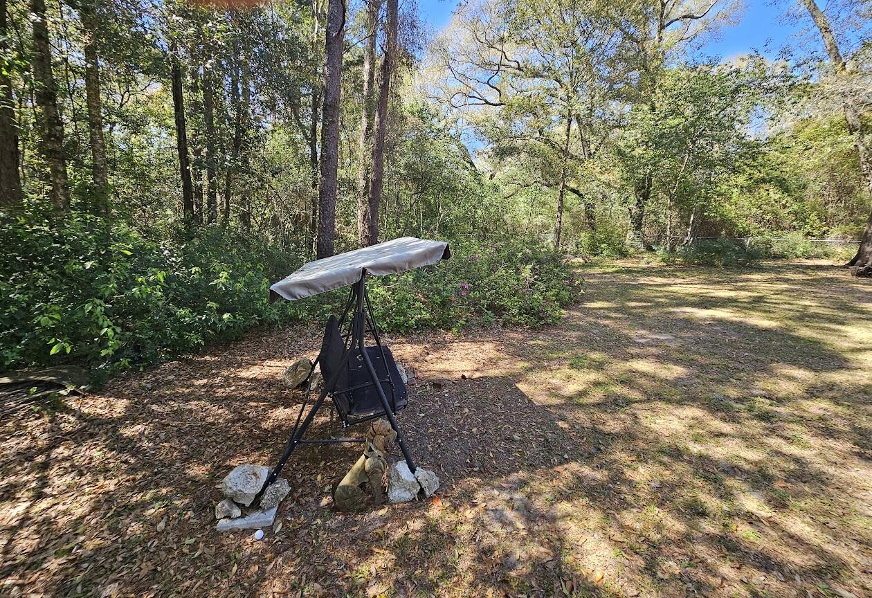164 S 13th Street Defuniak Springs FL 32435