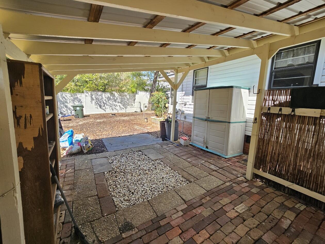 164 S 13th Street Defuniak Springs FL 32435
