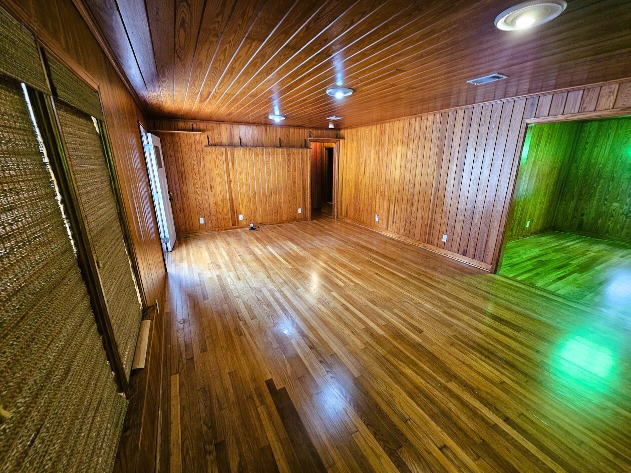 164 S 13th Street Defuniak Springs FL 32435