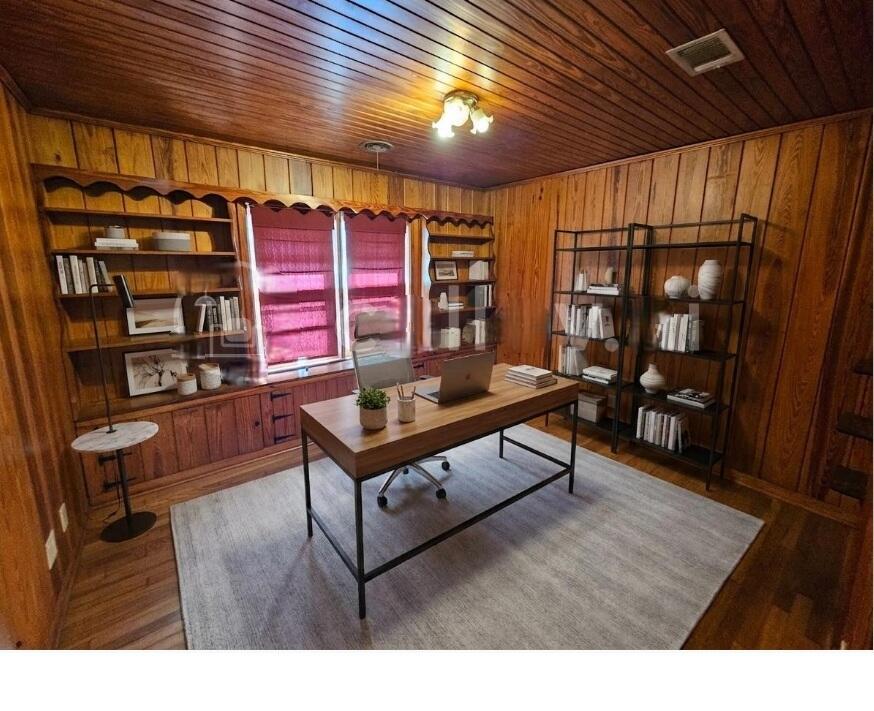 164 S 13th Street Defuniak Springs FL 32435