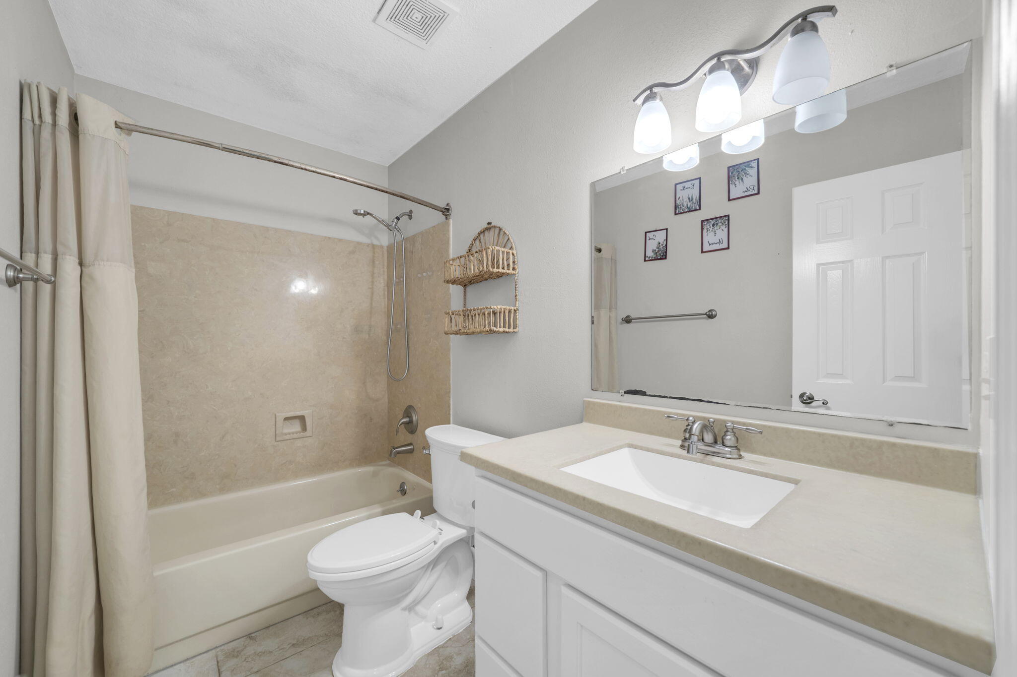 1109 45th Street Niceville FL 32578