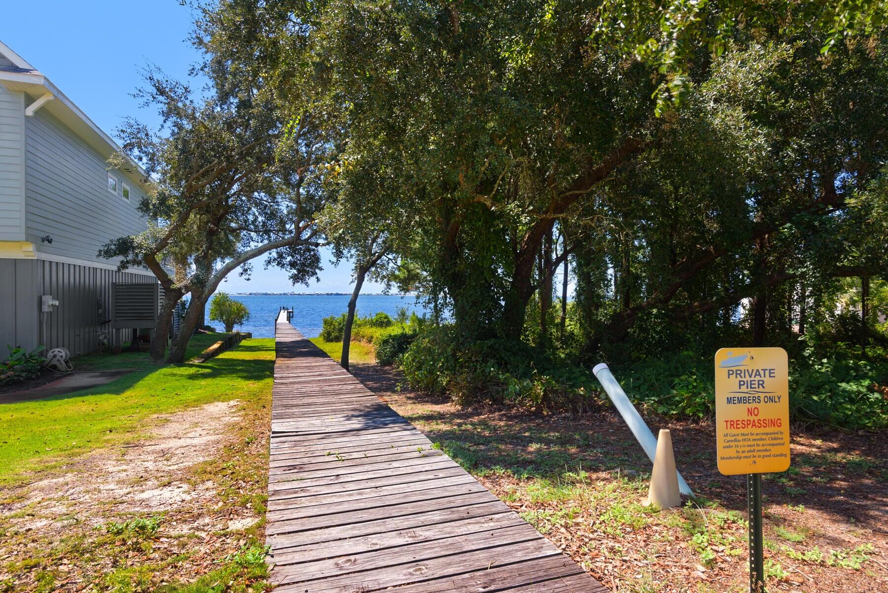 7703 Freesia Circle Navarre FL 32566