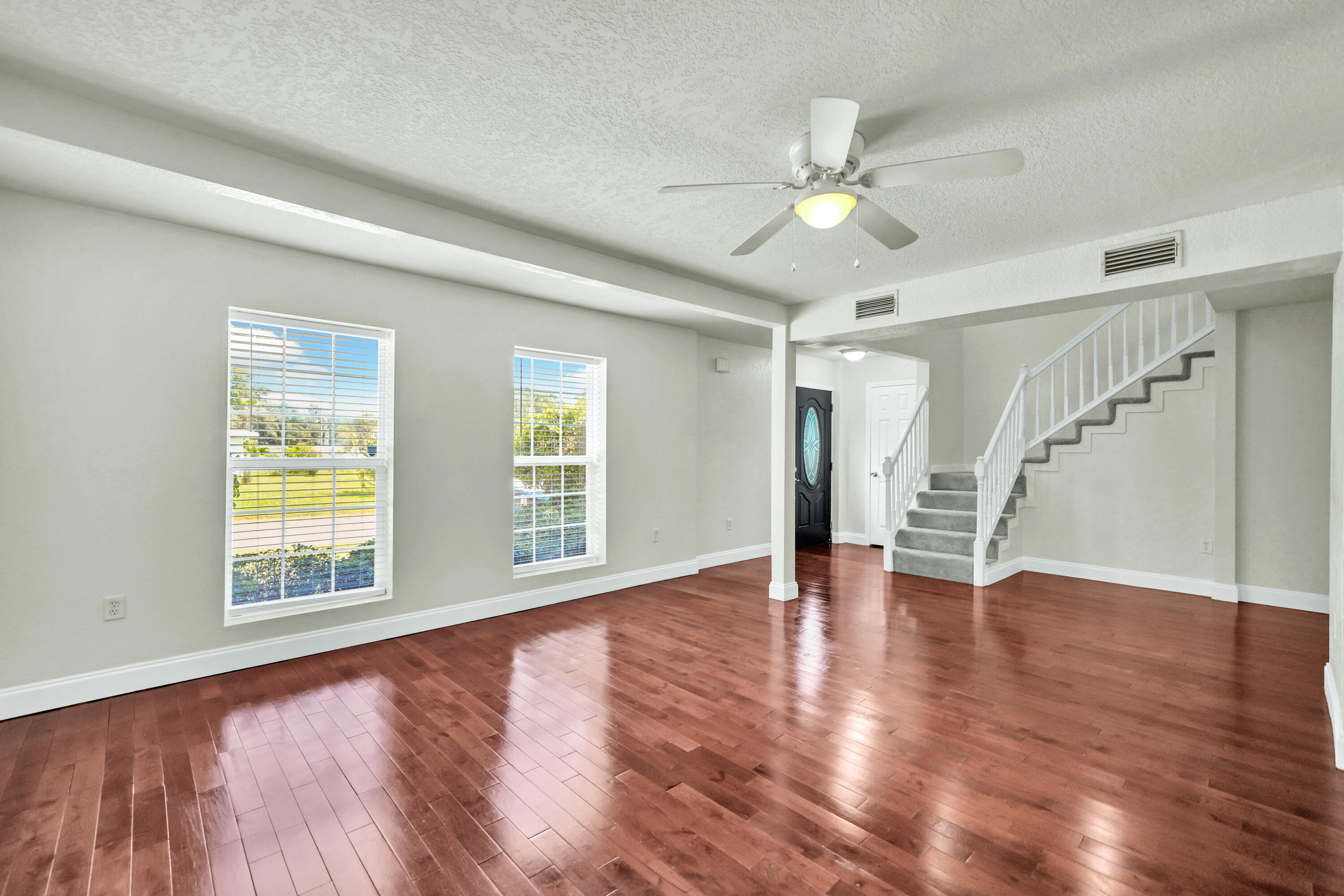 48 NE Nebraska Avenue Fort Walton Beach FL 32548