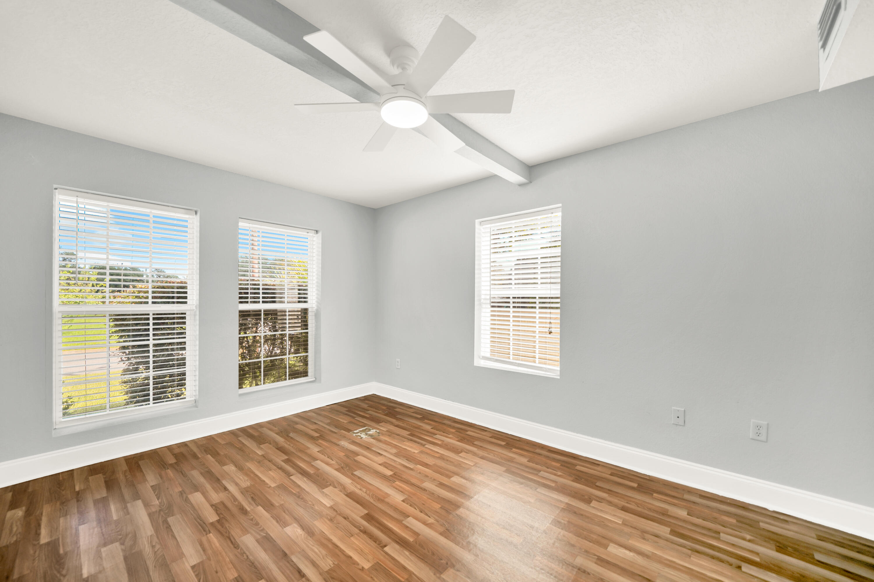 48 NE Nebraska Avenue Fort Walton Beach FL 32548