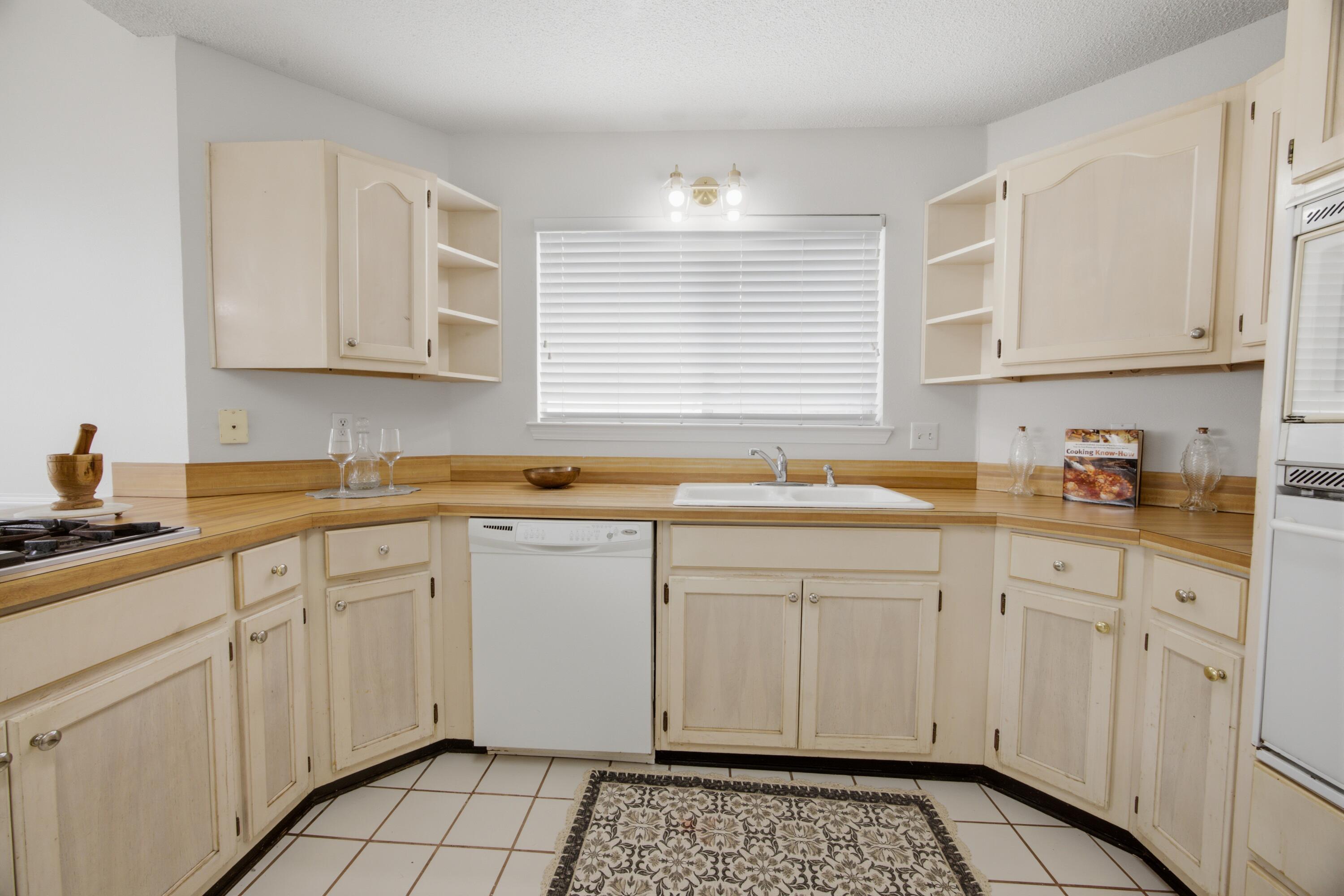 2812 Lee Trevino Court Shalimar FL 32579