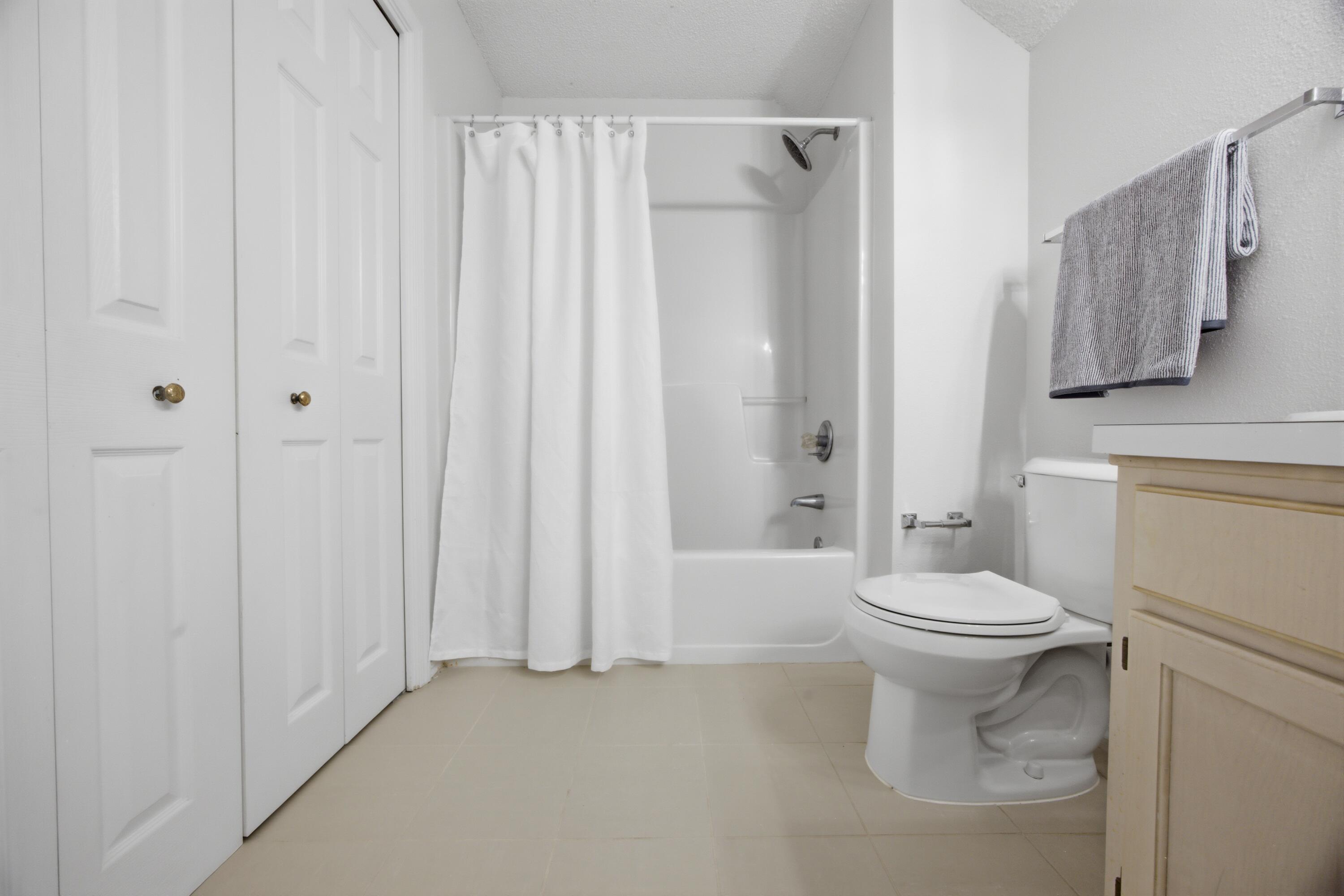2812 Lee Trevino Court Shalimar FL 32579