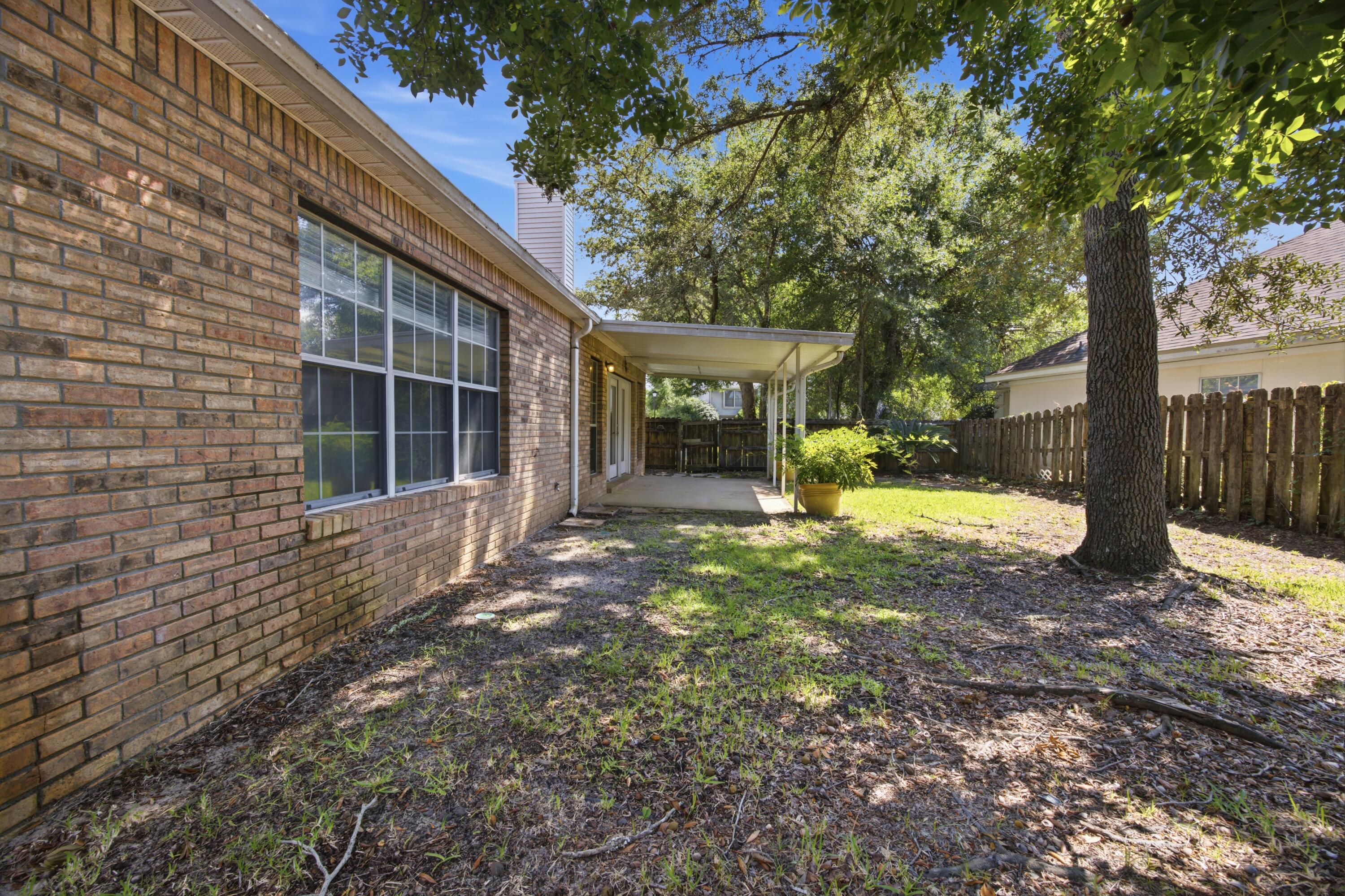 2812 Lee Trevino Court Shalimar FL 32579