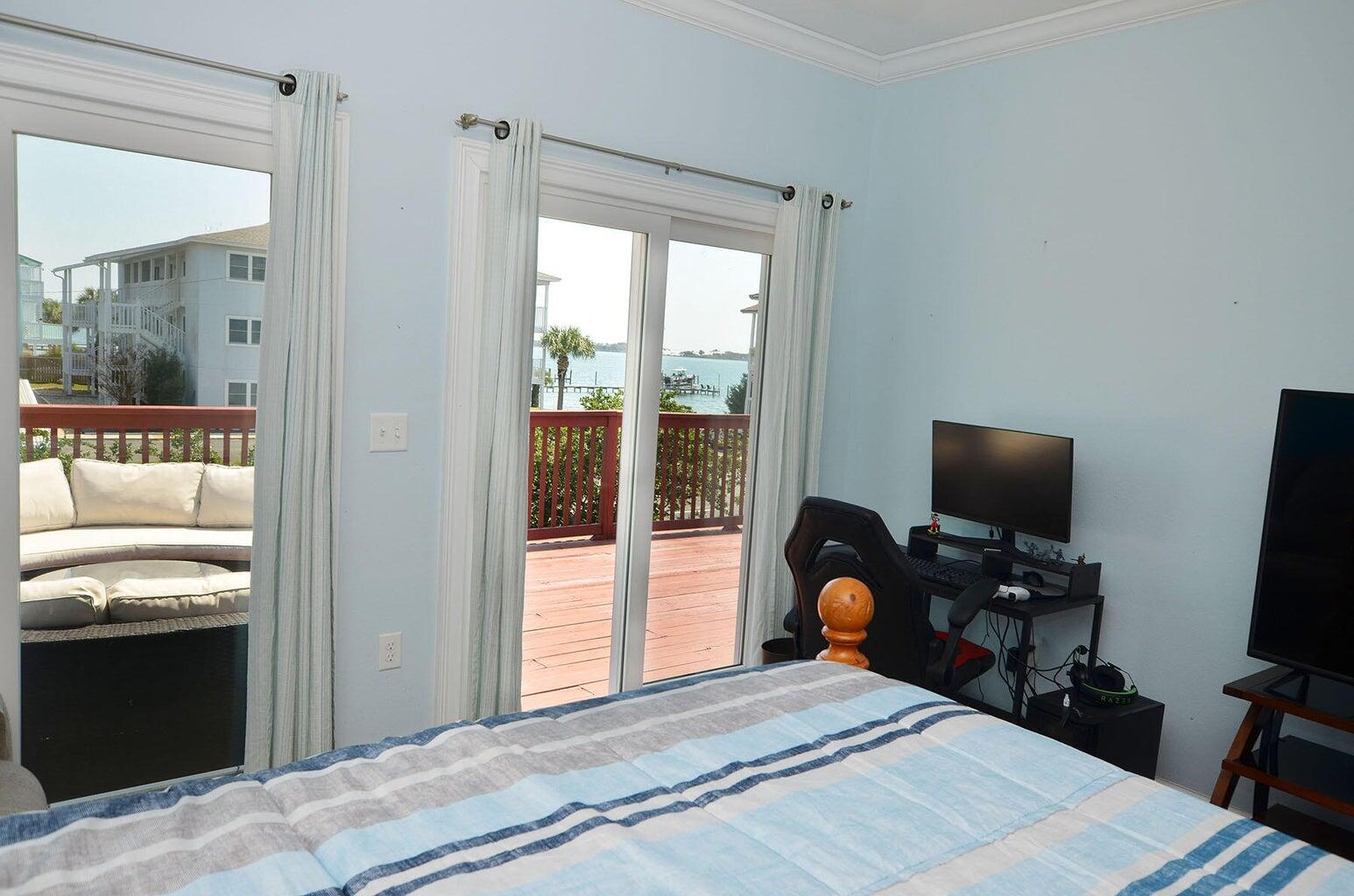 483 Marker Cove Mary Esther FL 32569