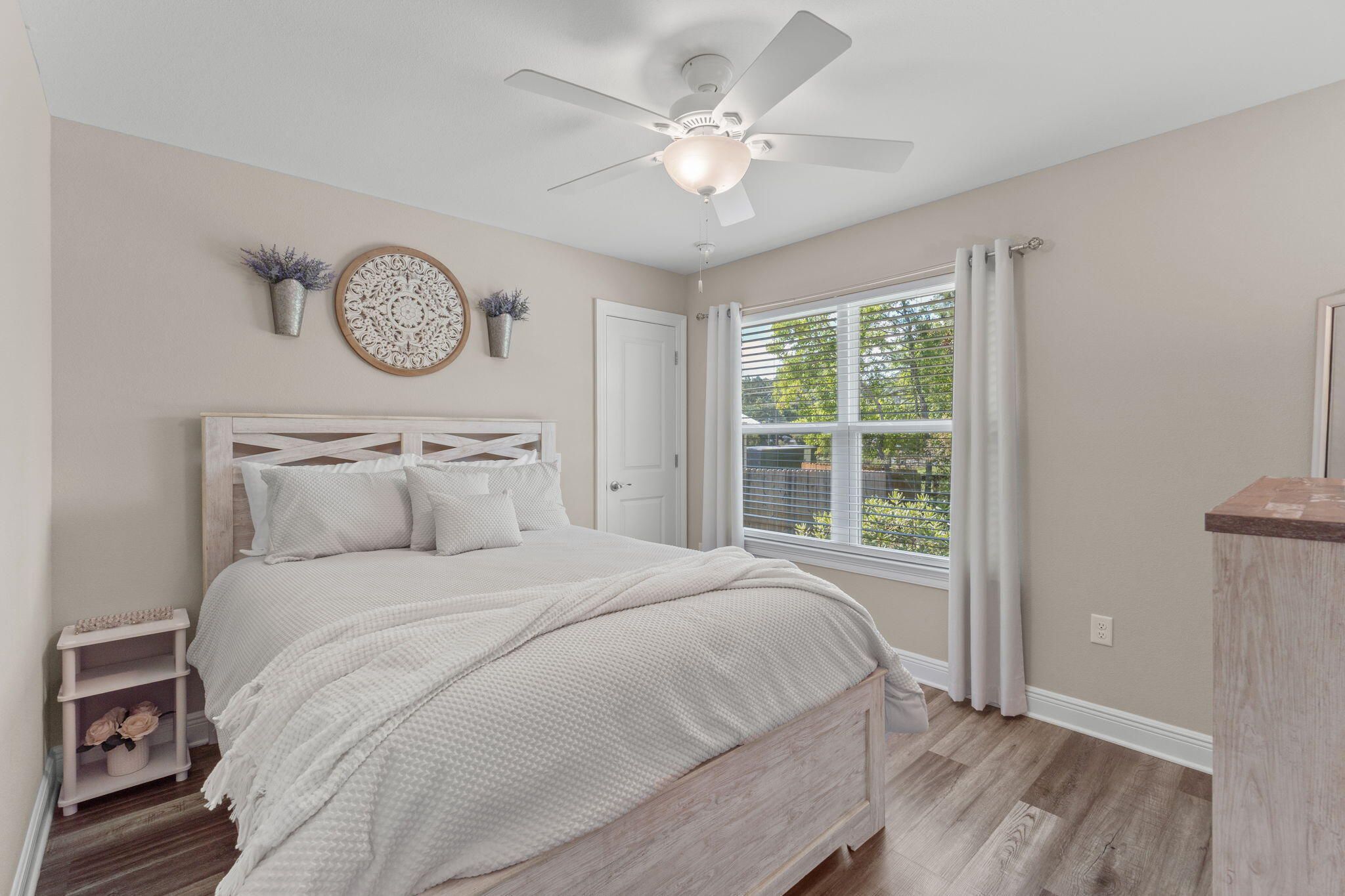 9073 E River Drive Navarre FL 32566
