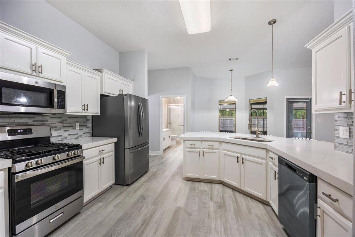 425 Tree Swallow Drive Pensacola FL 32503