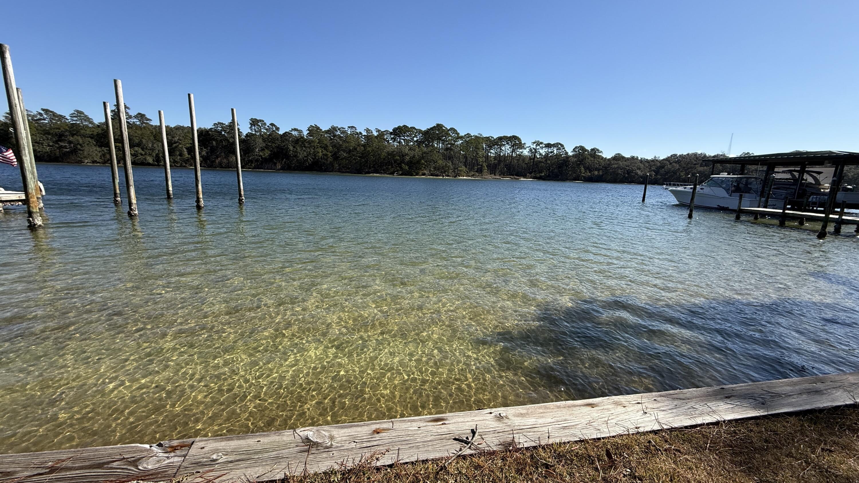 27 Poquito Road Shalimar FL 32579