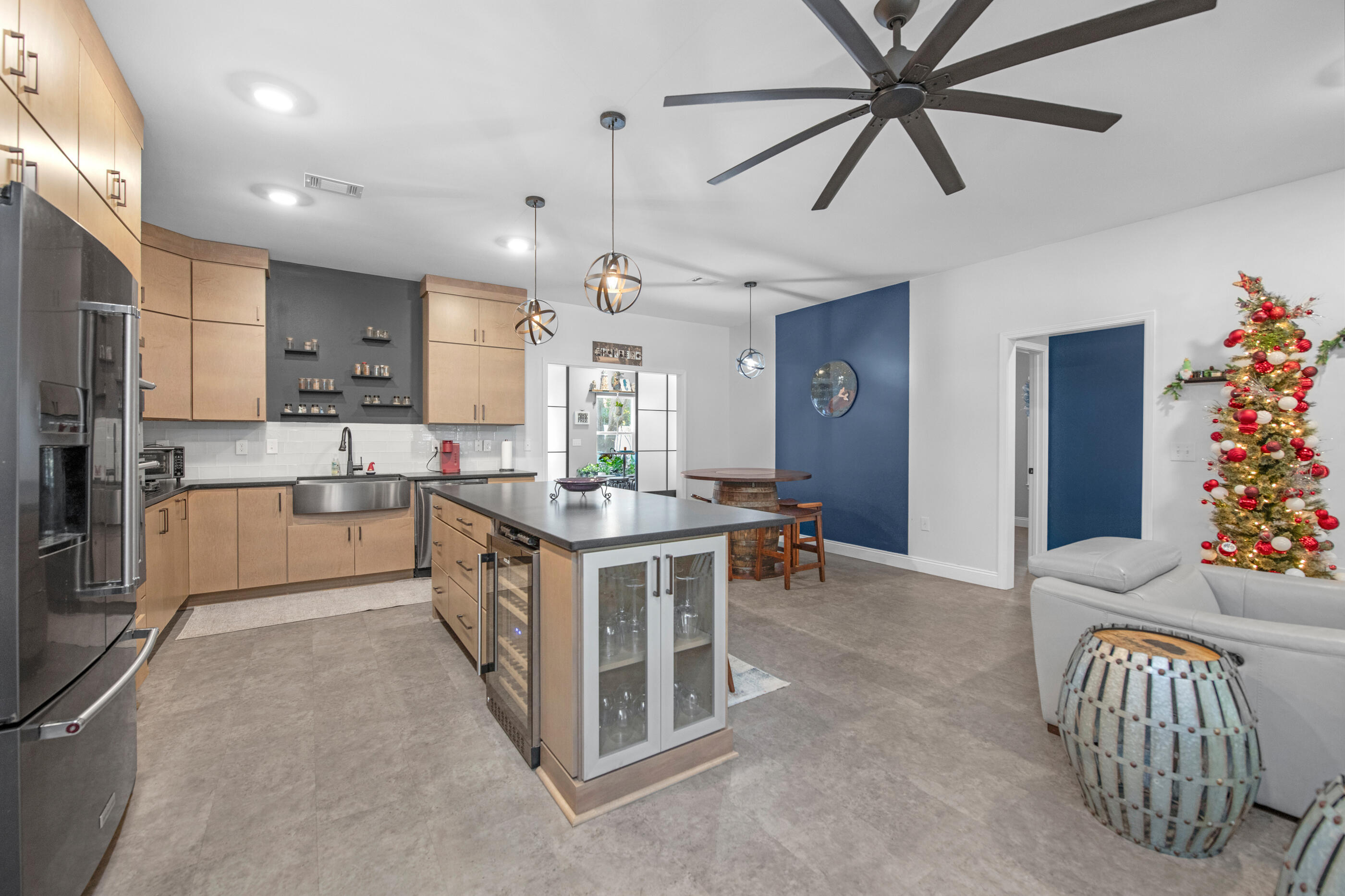 342 Eastern Street Freeport FL 32439
