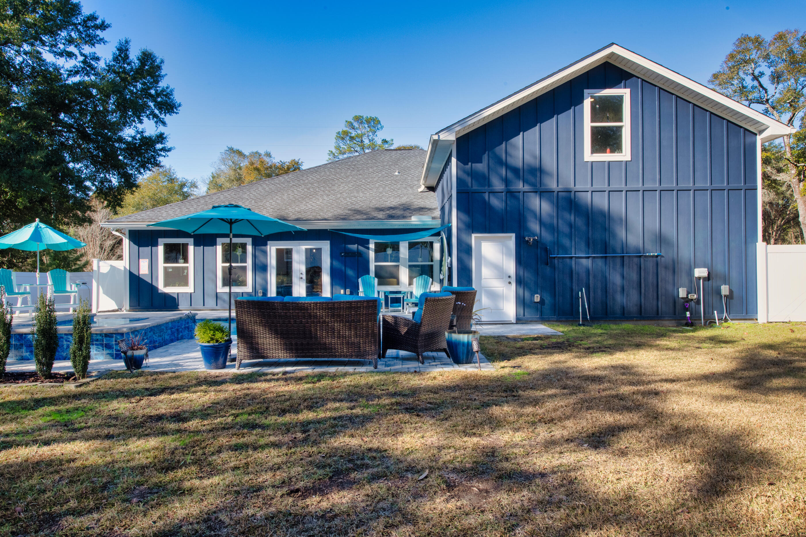 342 Eastern Street Freeport FL 32439