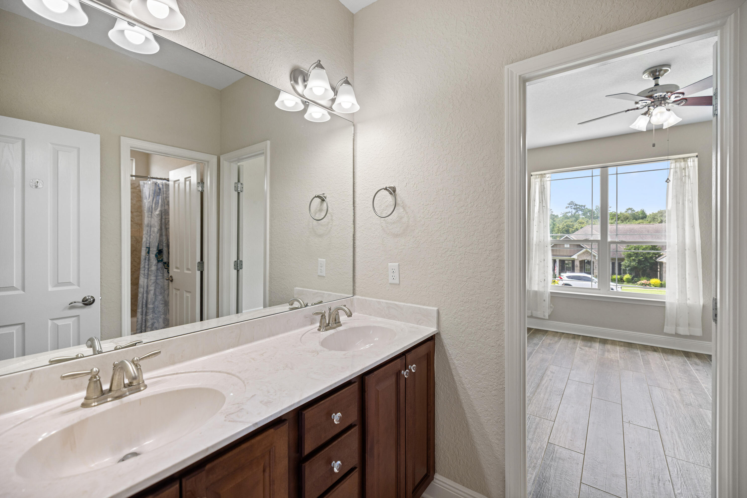 335 Grove Park Drive Niceville FL 32578