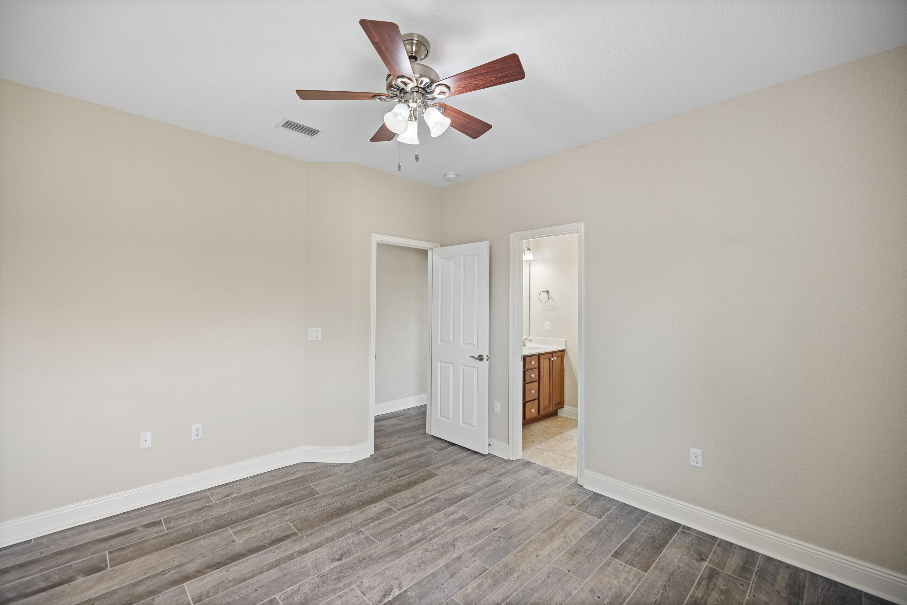 335 Grove Park Drive Niceville FL 32578