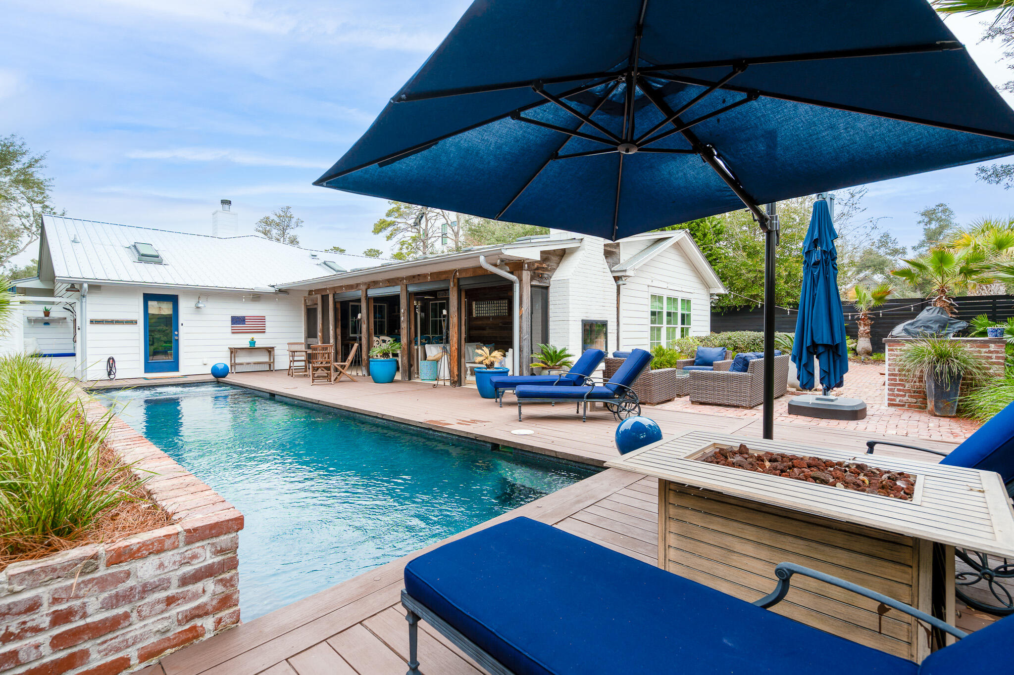 102 Camp Creek Rd S Inlet Beach FL 32461