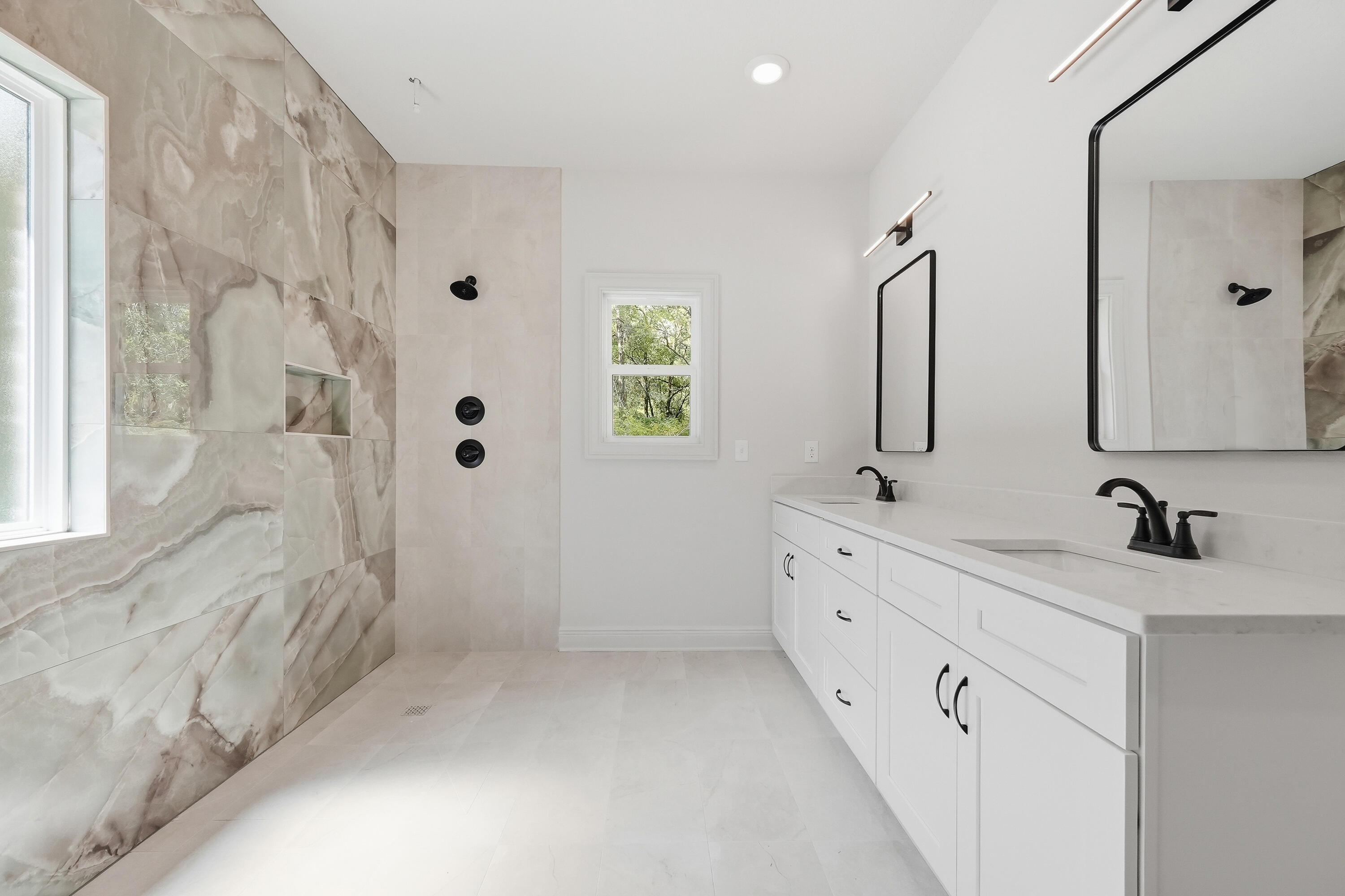 4371 Cooper Lane Holt FL 32564