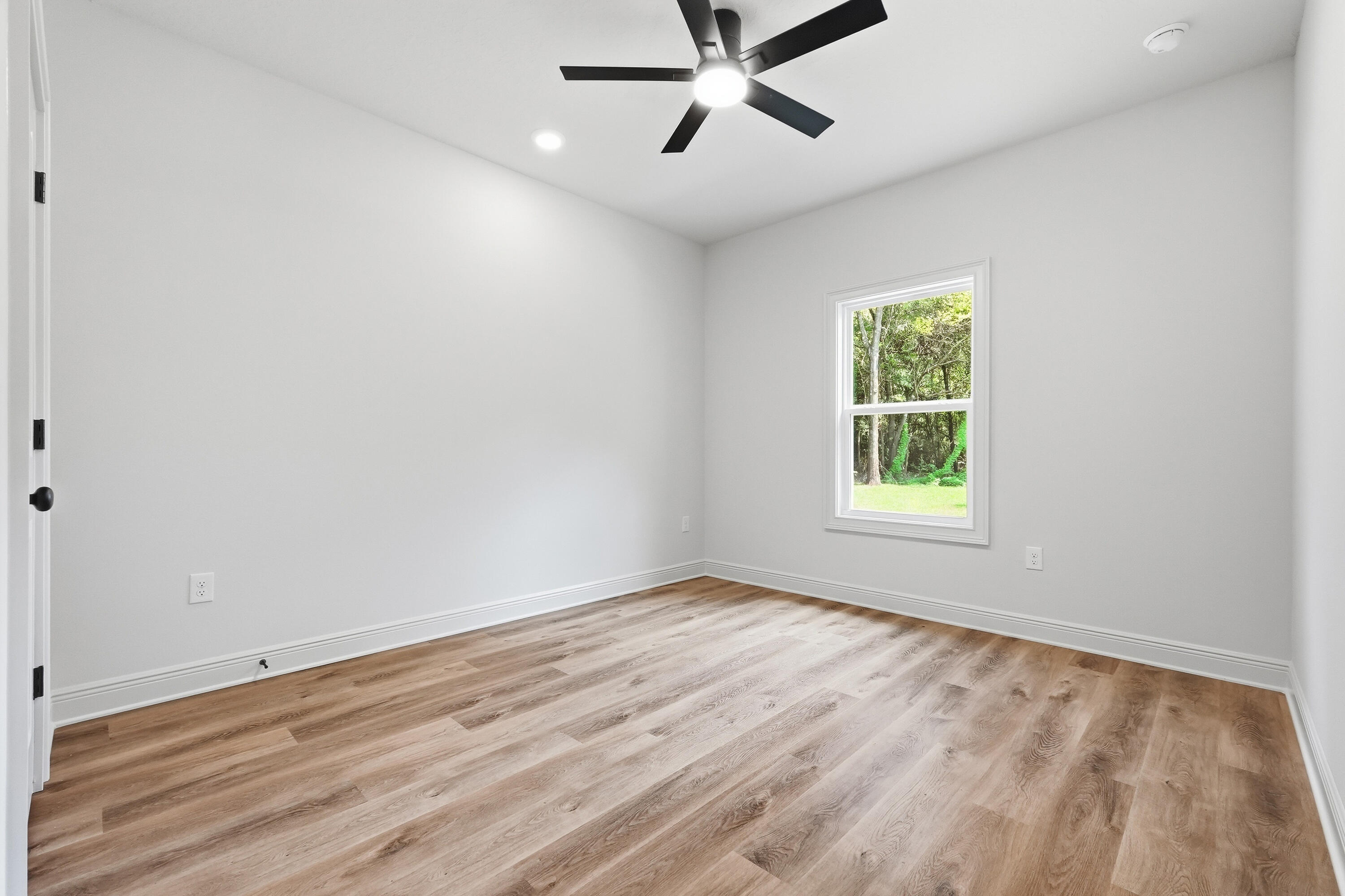 4371 Cooper Lane Holt FL 32564