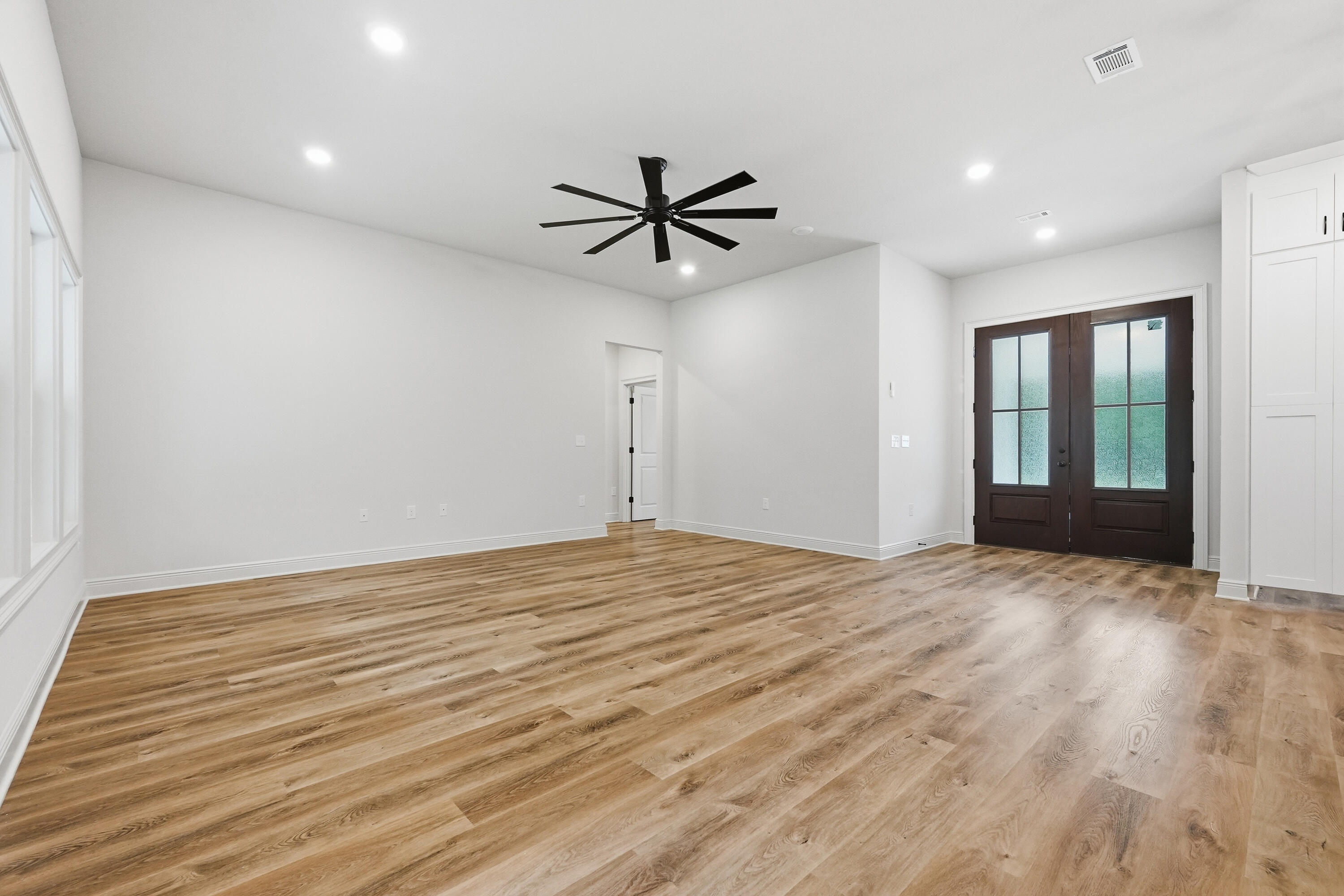 4371 Cooper Lane Holt FL 32564