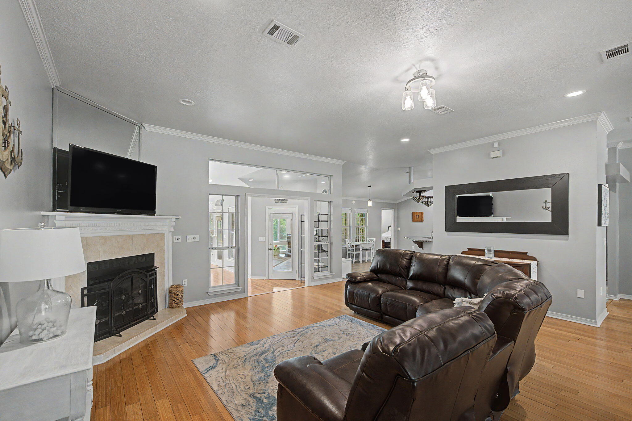 930 Sioux Circle Crestview FL 32536