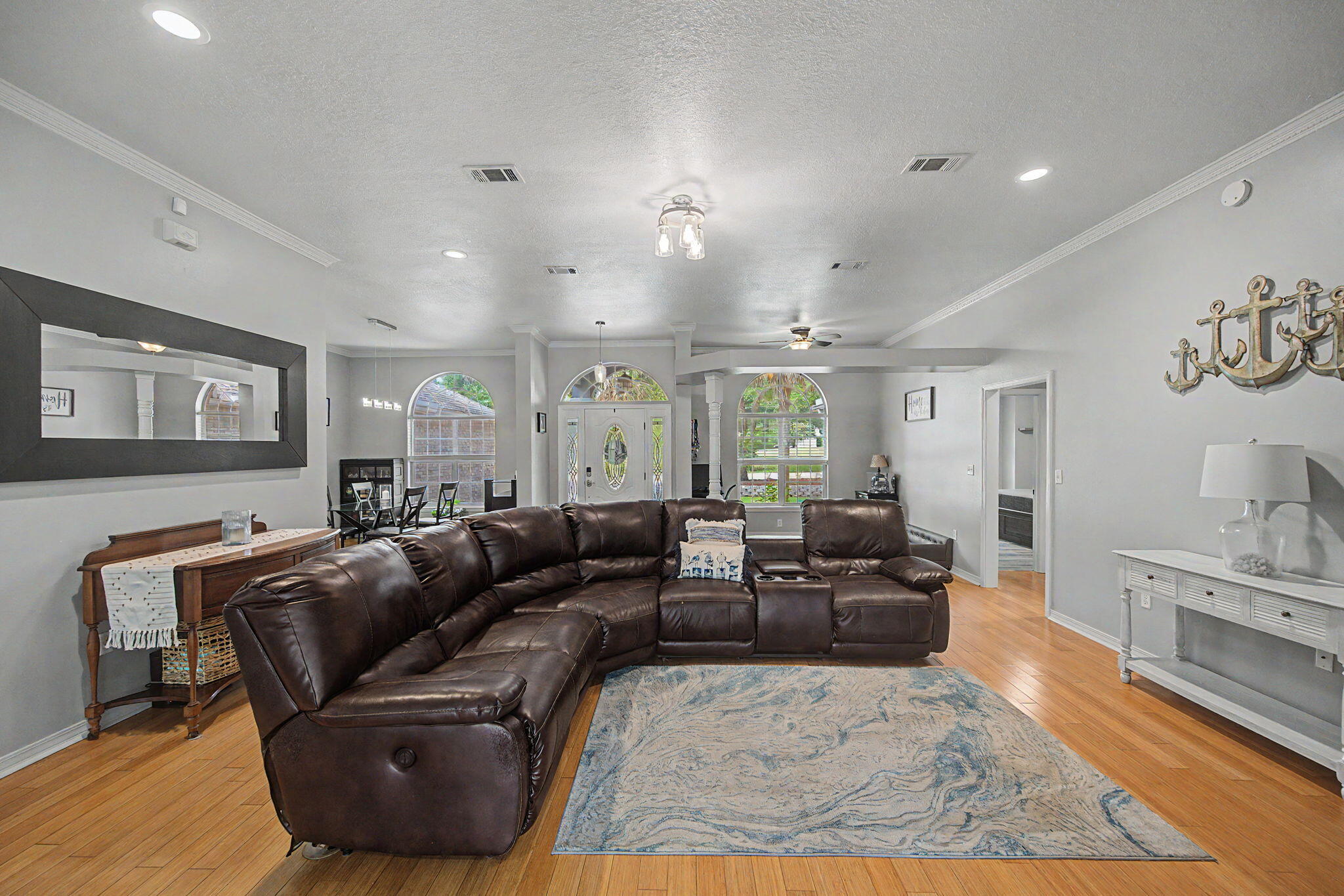 930 Sioux Circle Crestview FL 32536