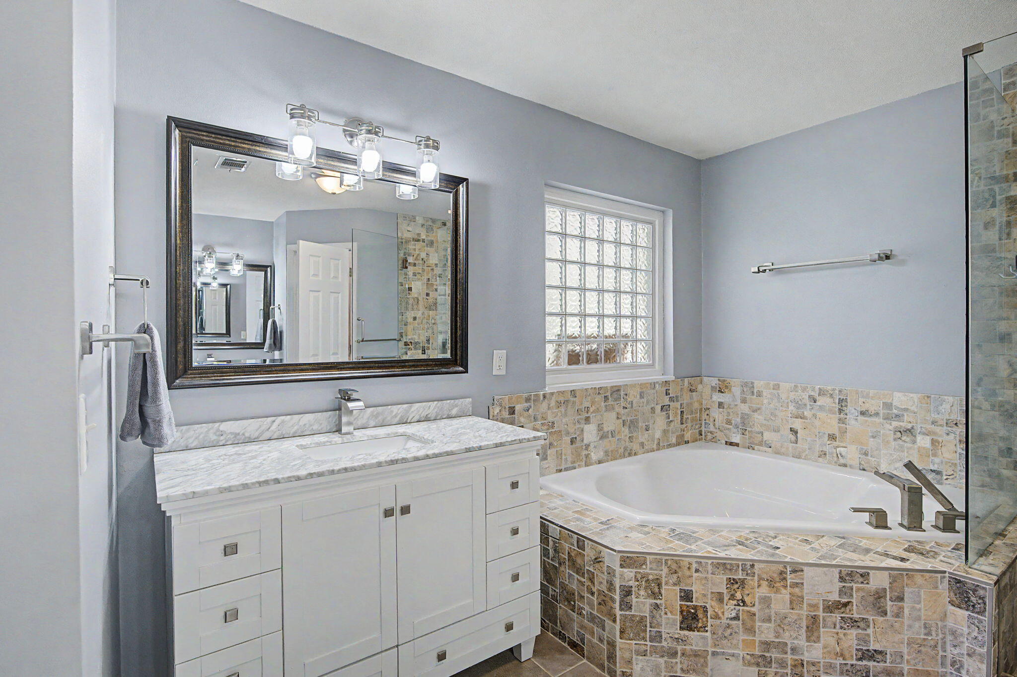 930 Sioux Circle Crestview FL 32536
