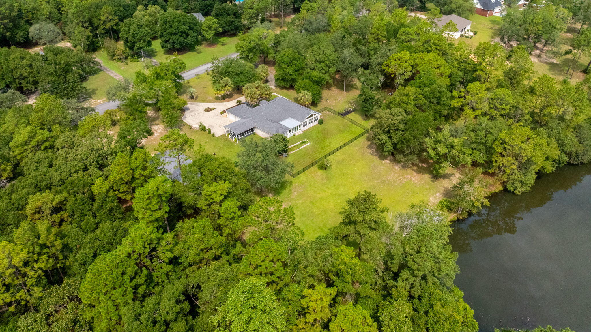 930 Sioux Circle Crestview FL 32536