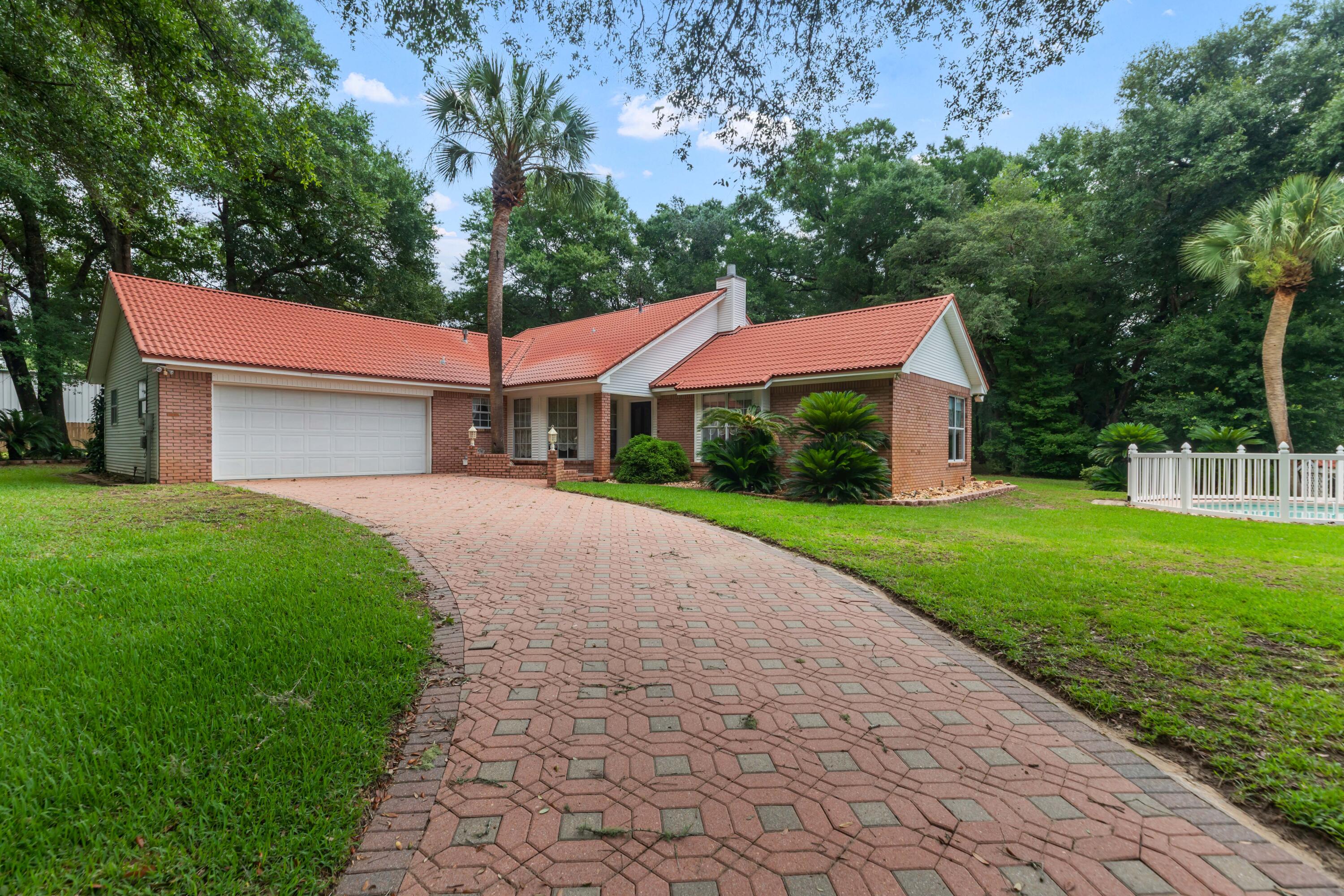 2765 Savannah Lane Crestview FL 32539