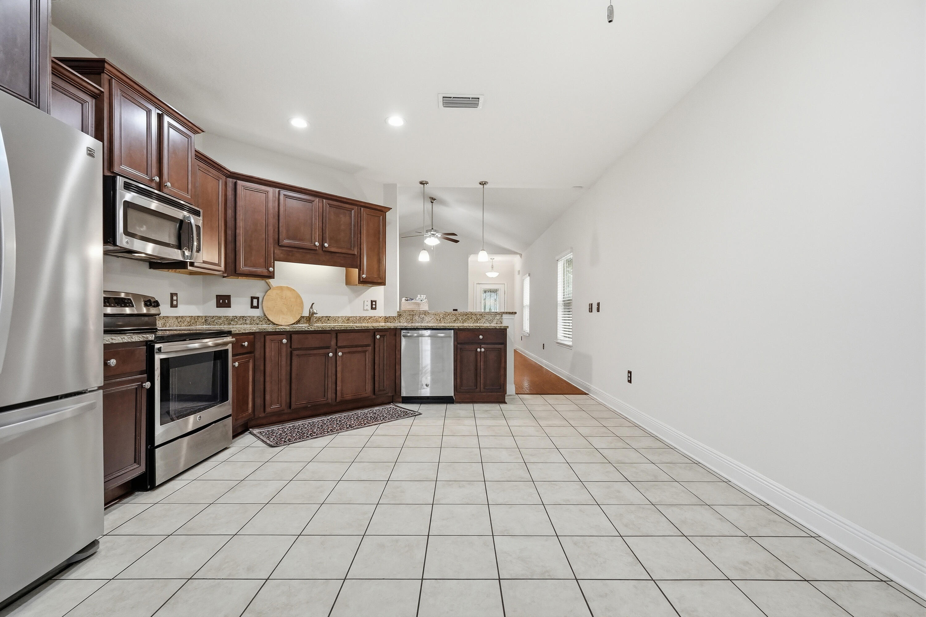 292 S Marsh Landing Freeport FL 32439
