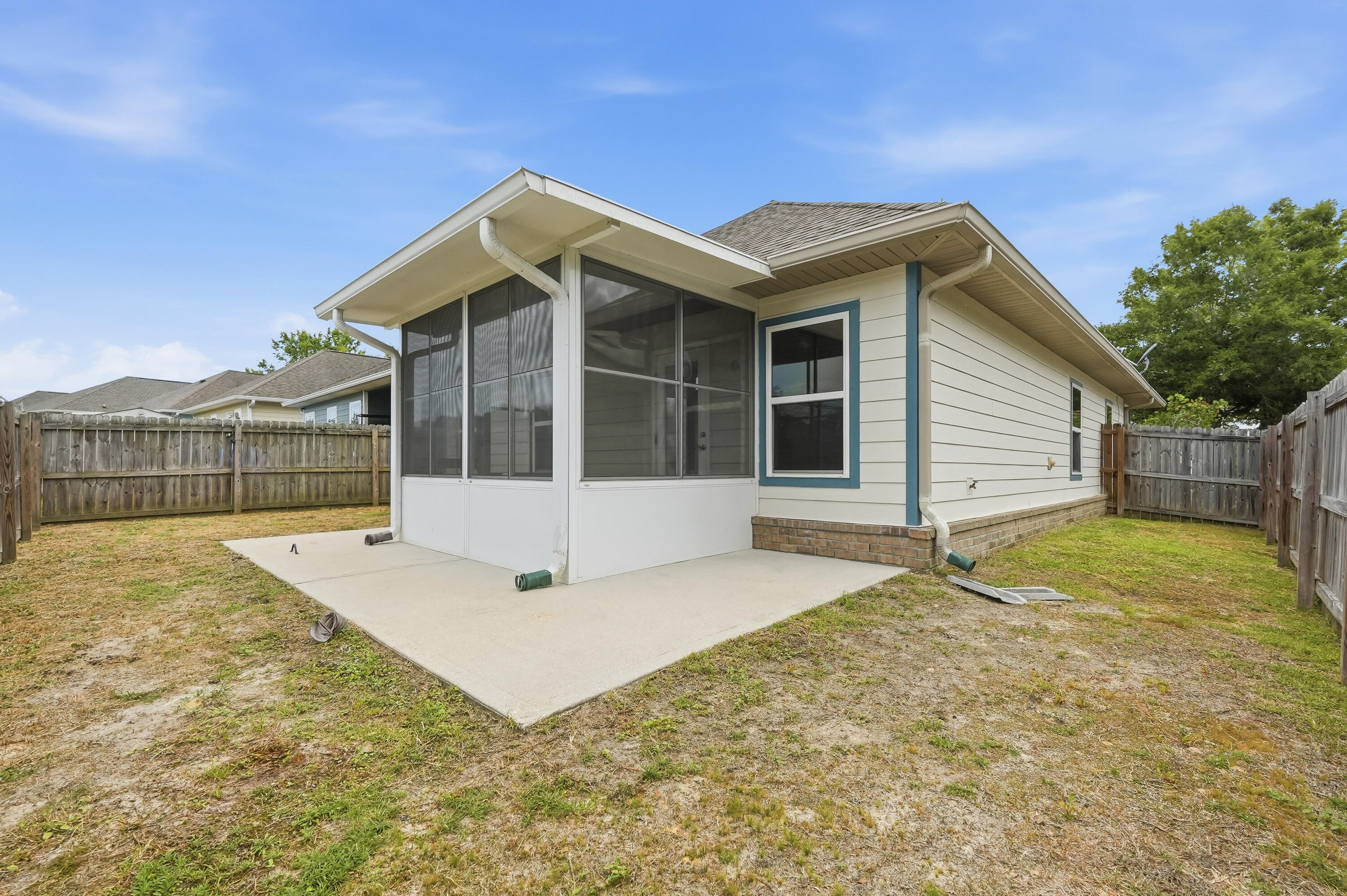 292 S Marsh Landing Freeport FL 32439