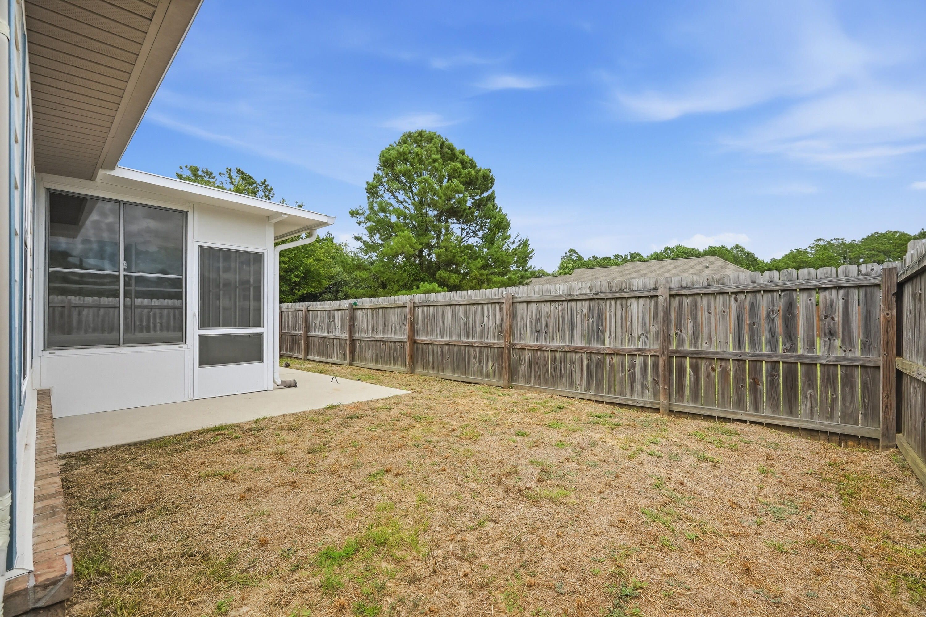 292 S Marsh Landing Freeport FL 32439