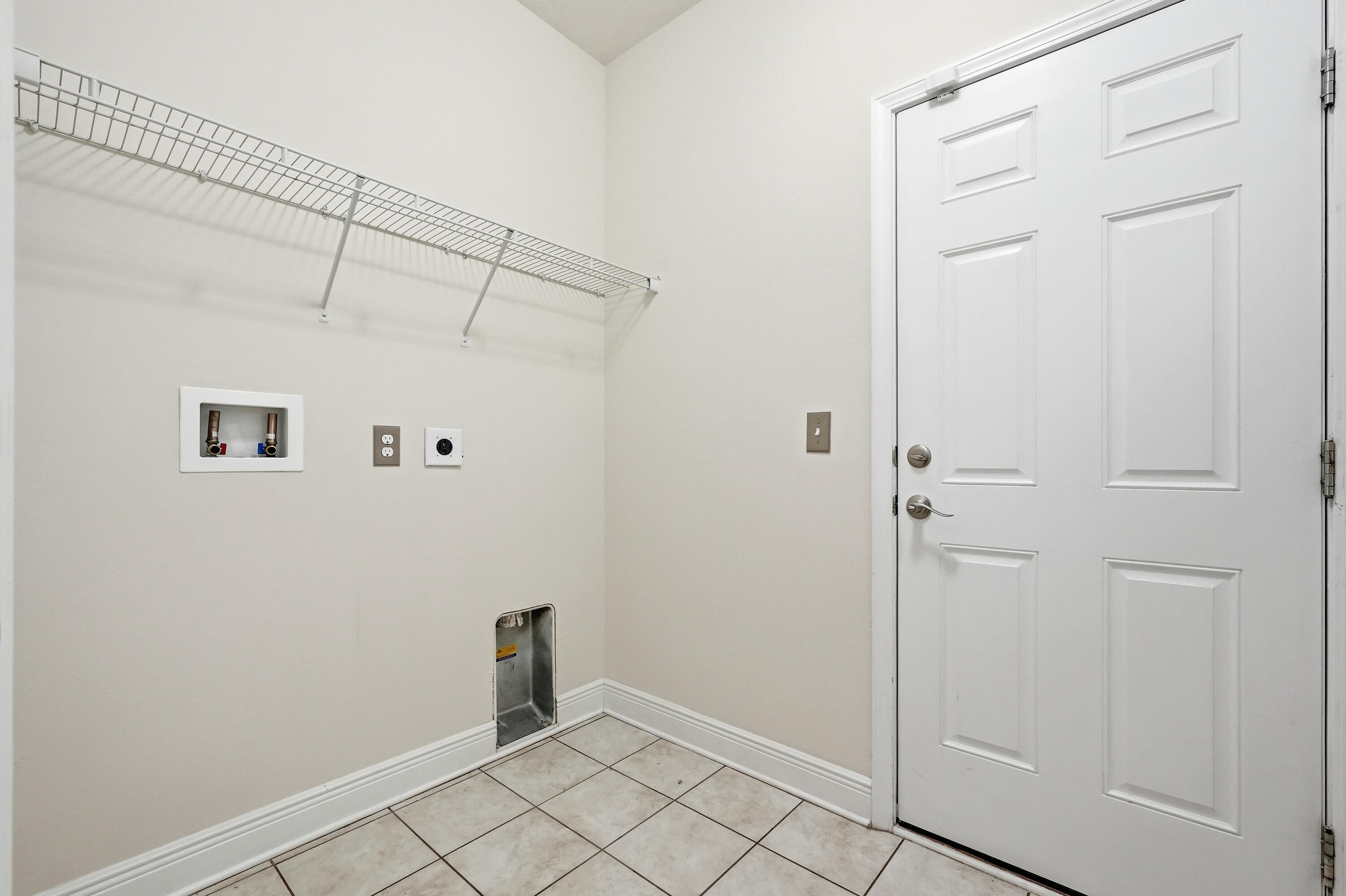 292 S Marsh Landing Freeport FL 32439