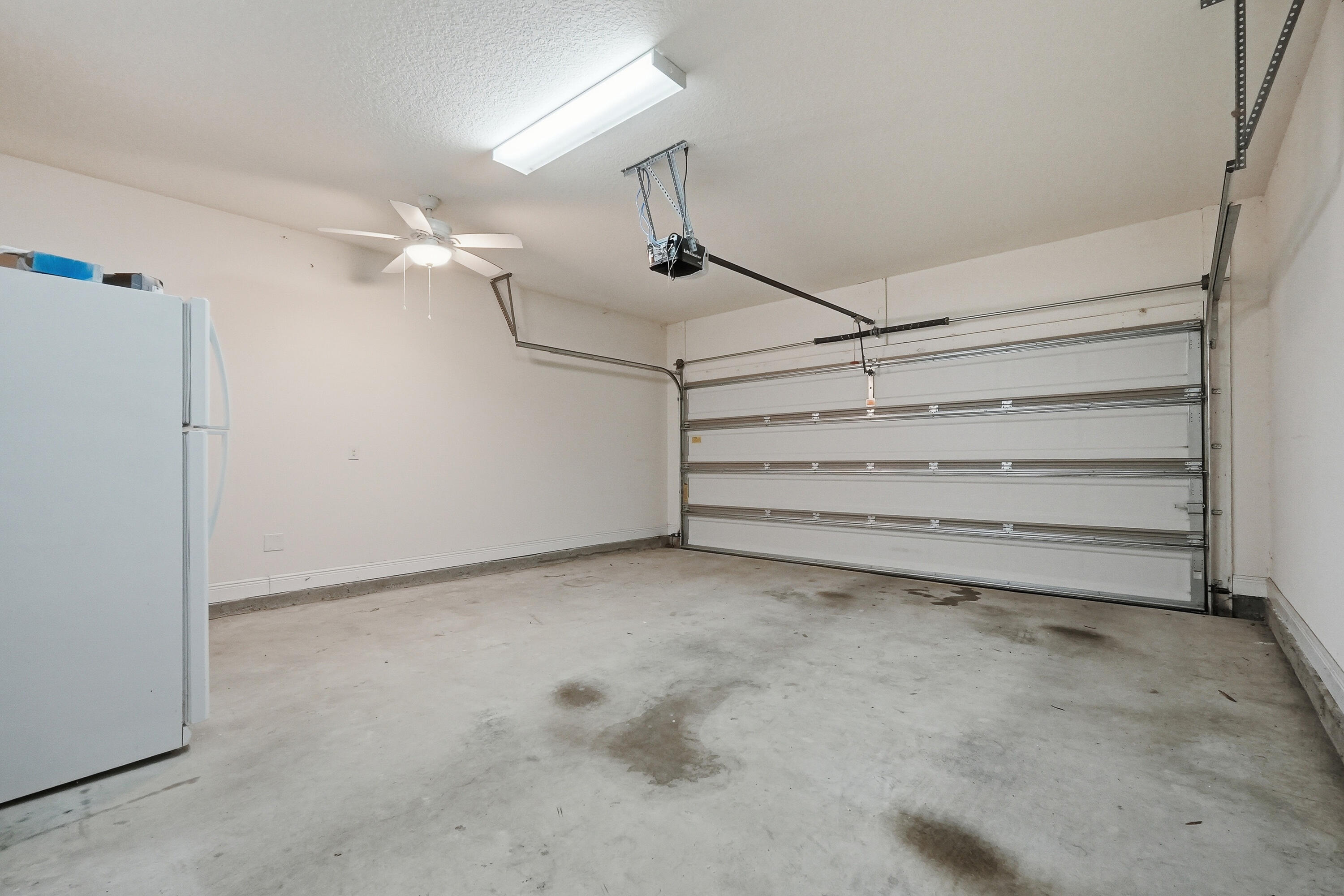 292 S Marsh Landing Freeport FL 32439