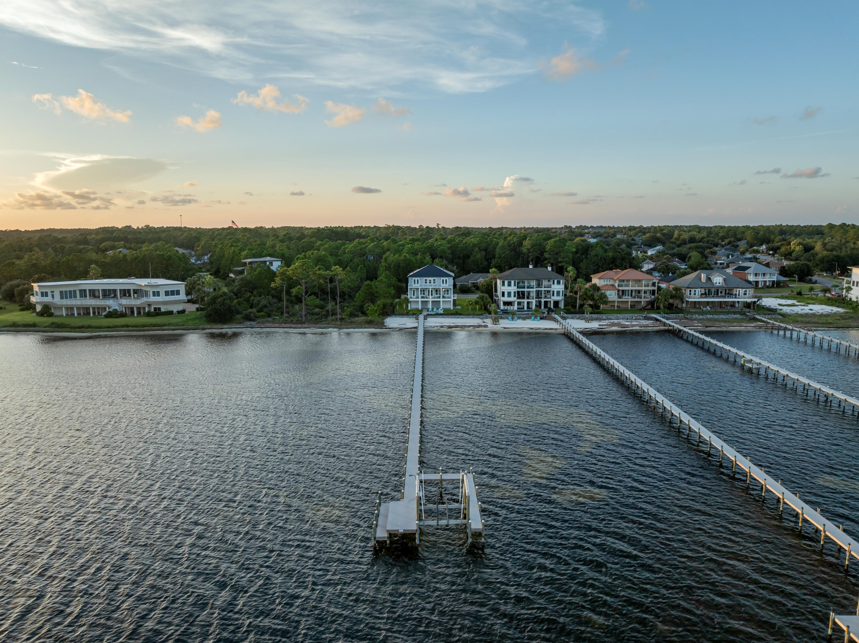 1610 Winding Shore Drive Gulf Breeze FL 32563