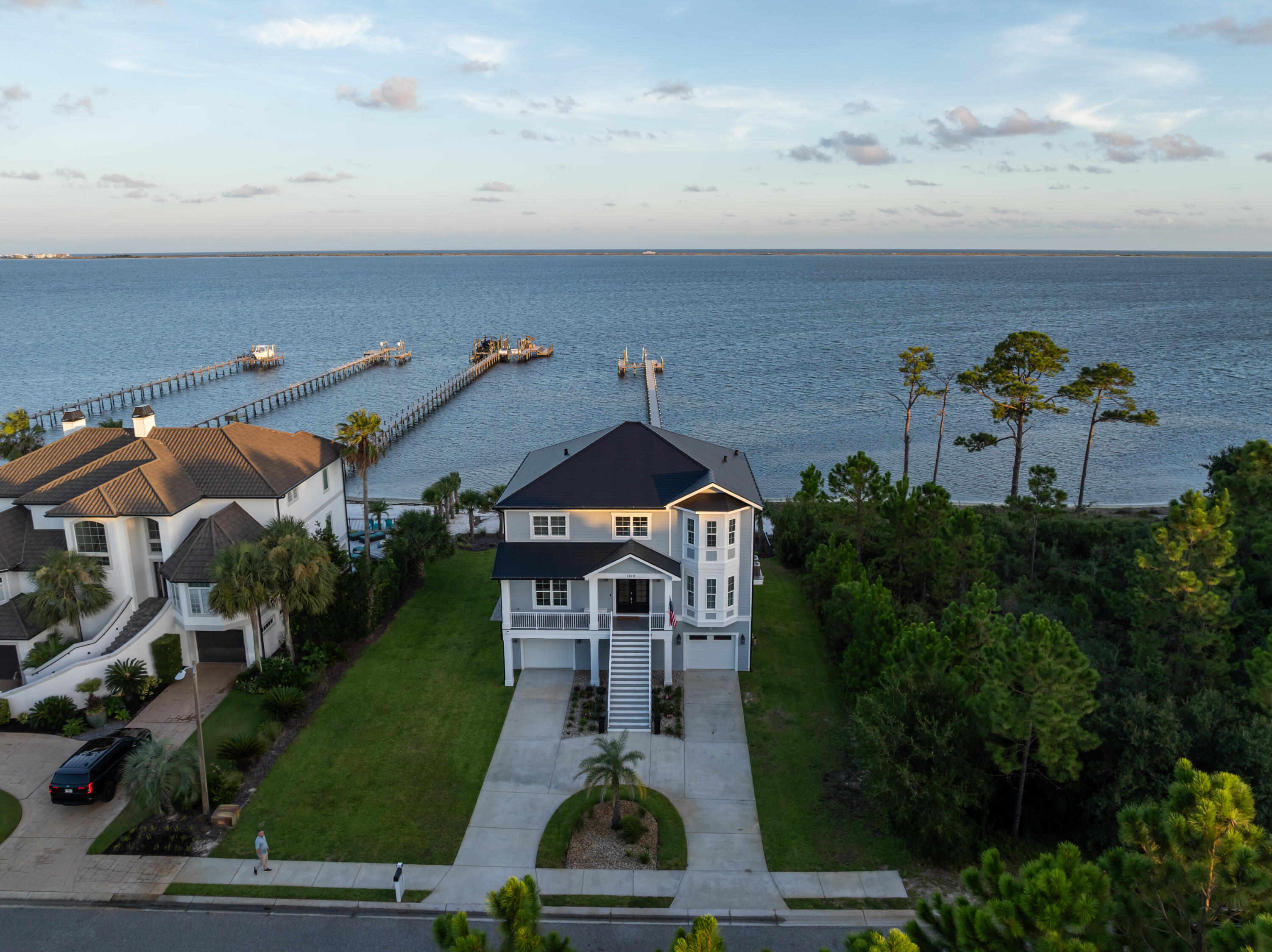 1610 Winding Shore Drive Gulf Breeze FL 32563