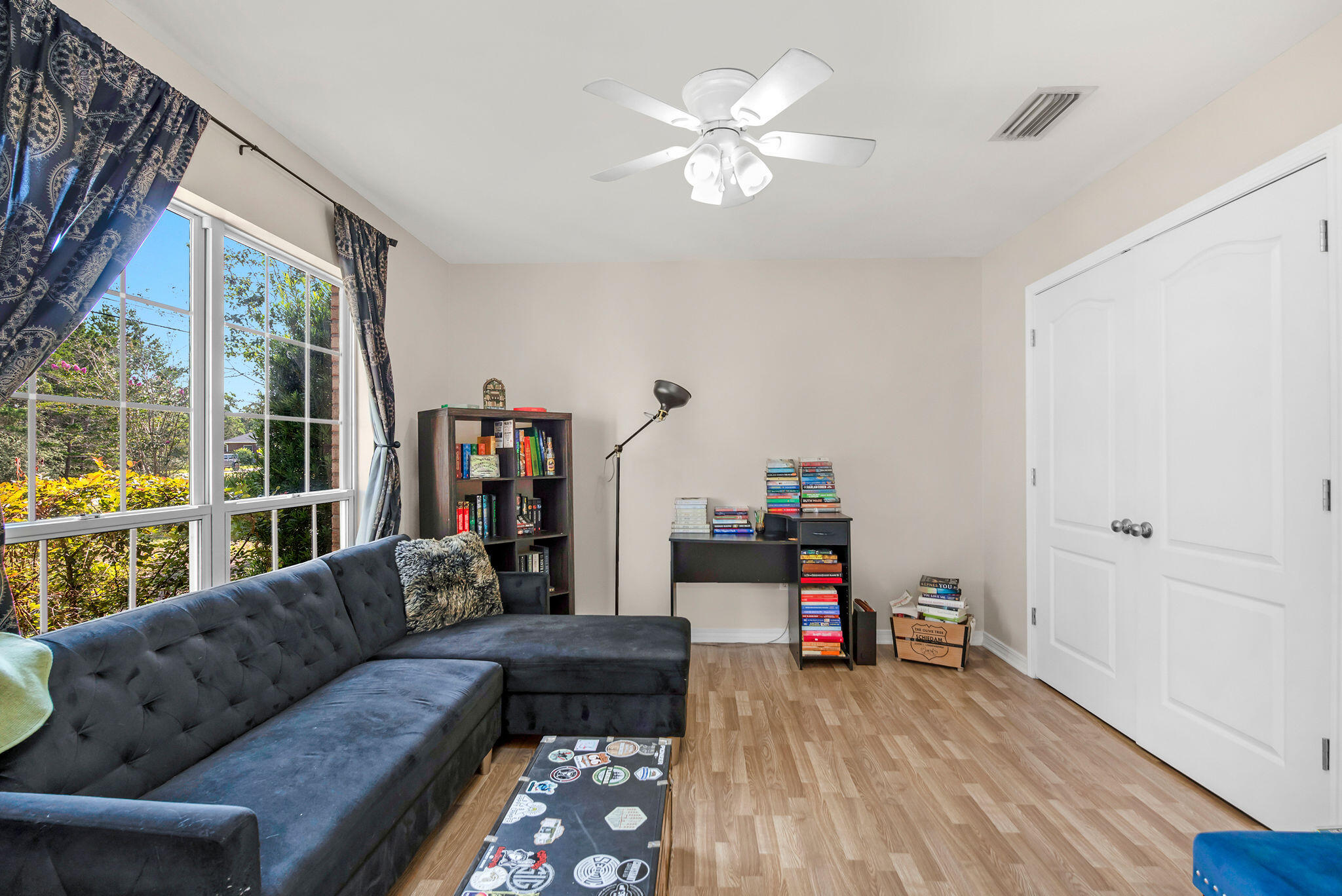 6689 Bryant Street Navarre FL 32566