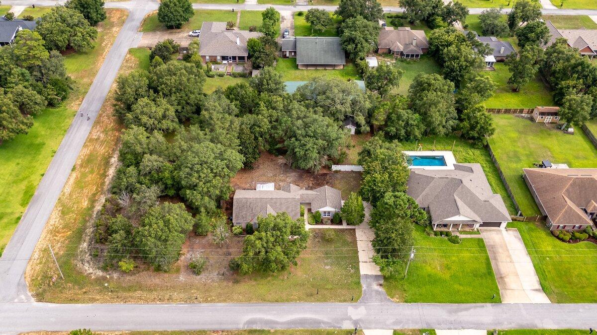 6689 Bryant Street Navarre FL 32566