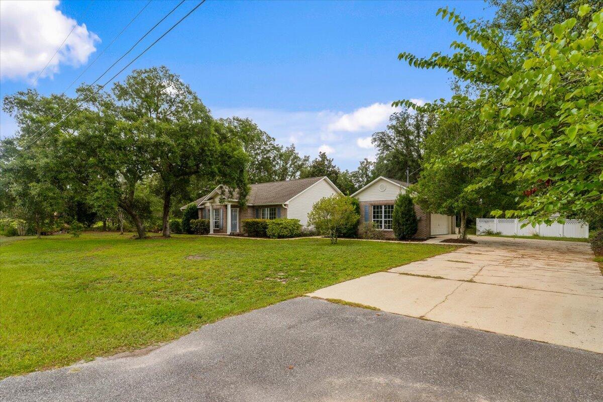 6689 Bryant Street Navarre FL 32566