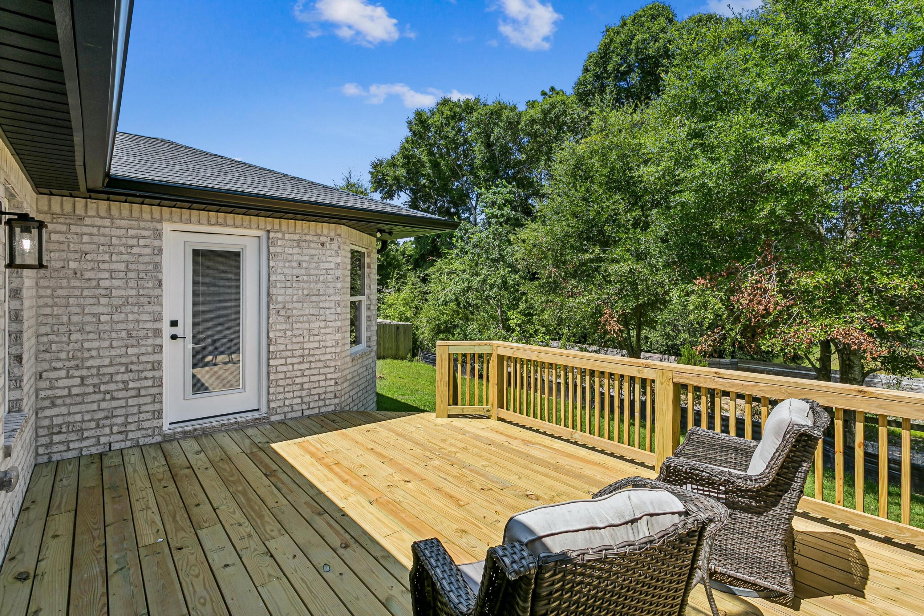 249 Paradise Palm Circle Crestview FL 32536