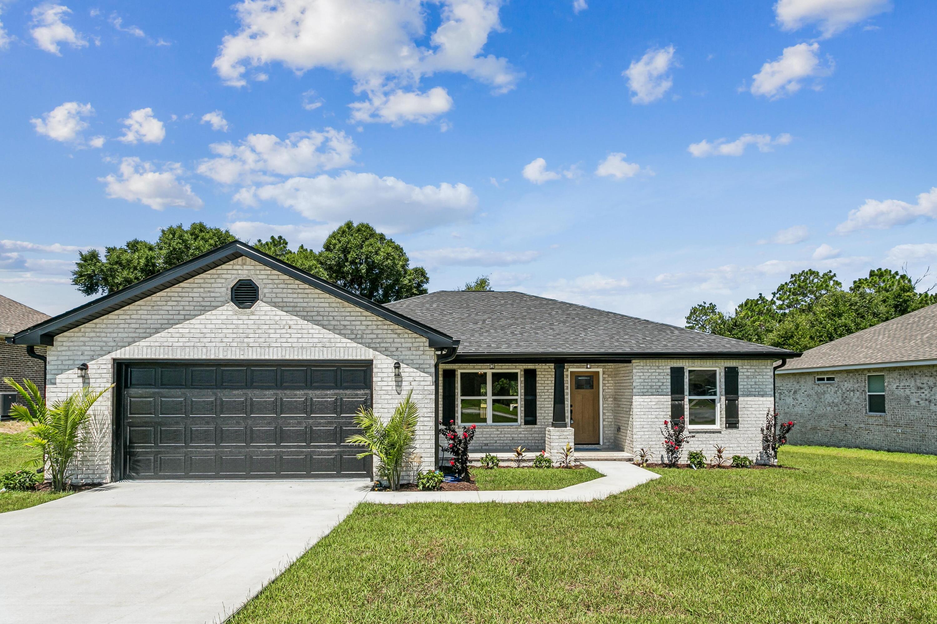 249 Paradise Palm Circle Crestview FL 32536