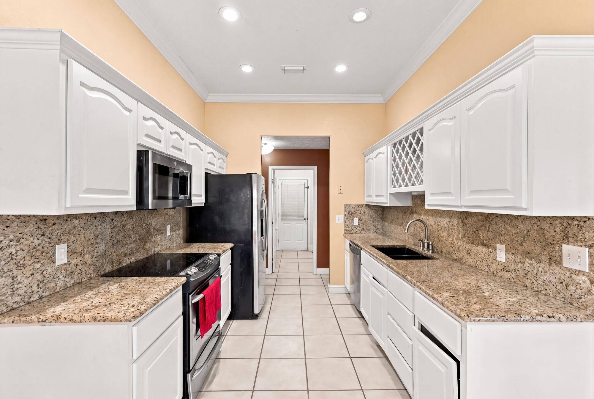 208 Palm Circle Panama City Beach FL 32413