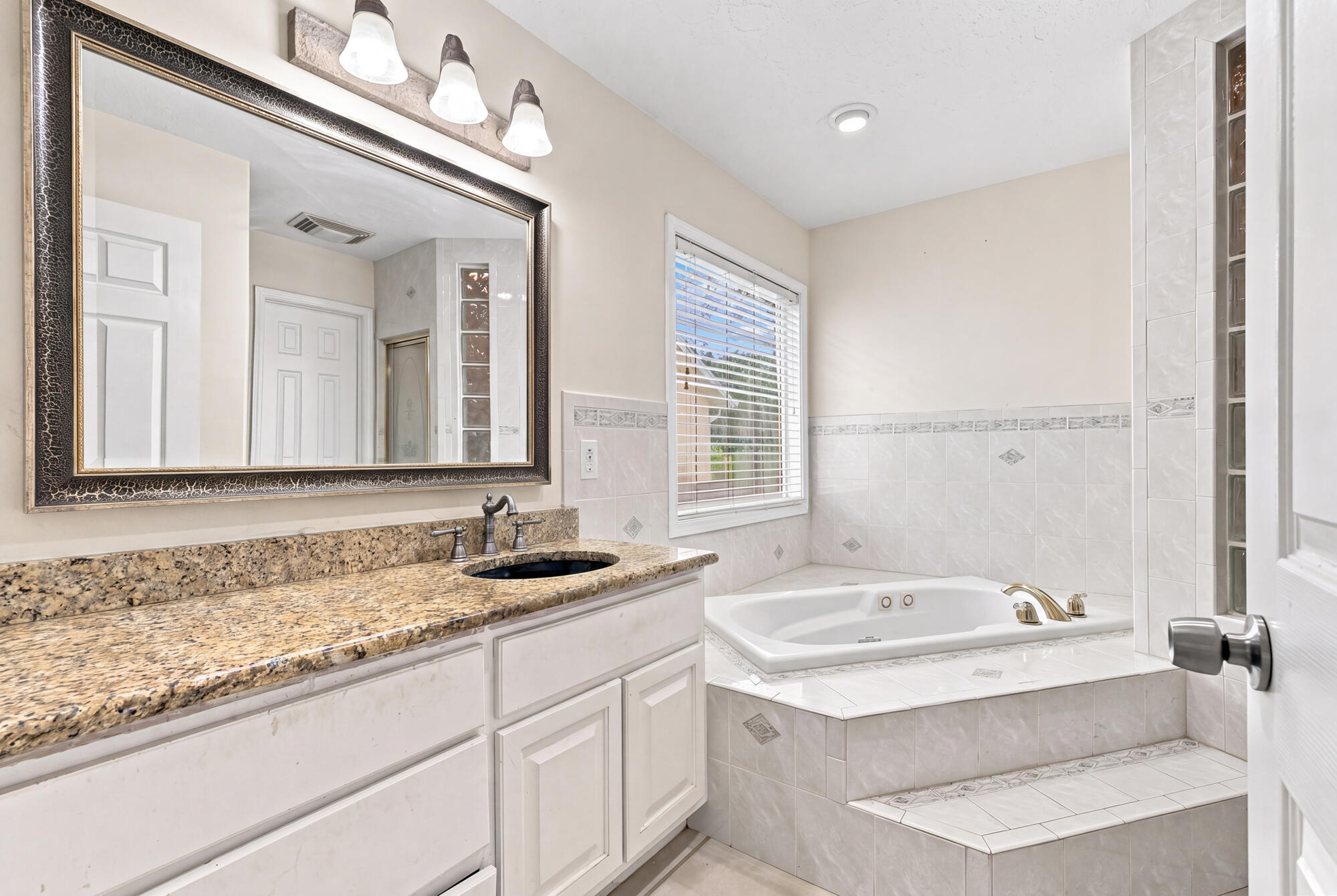 208 Palm Circle Panama City Beach FL 32413