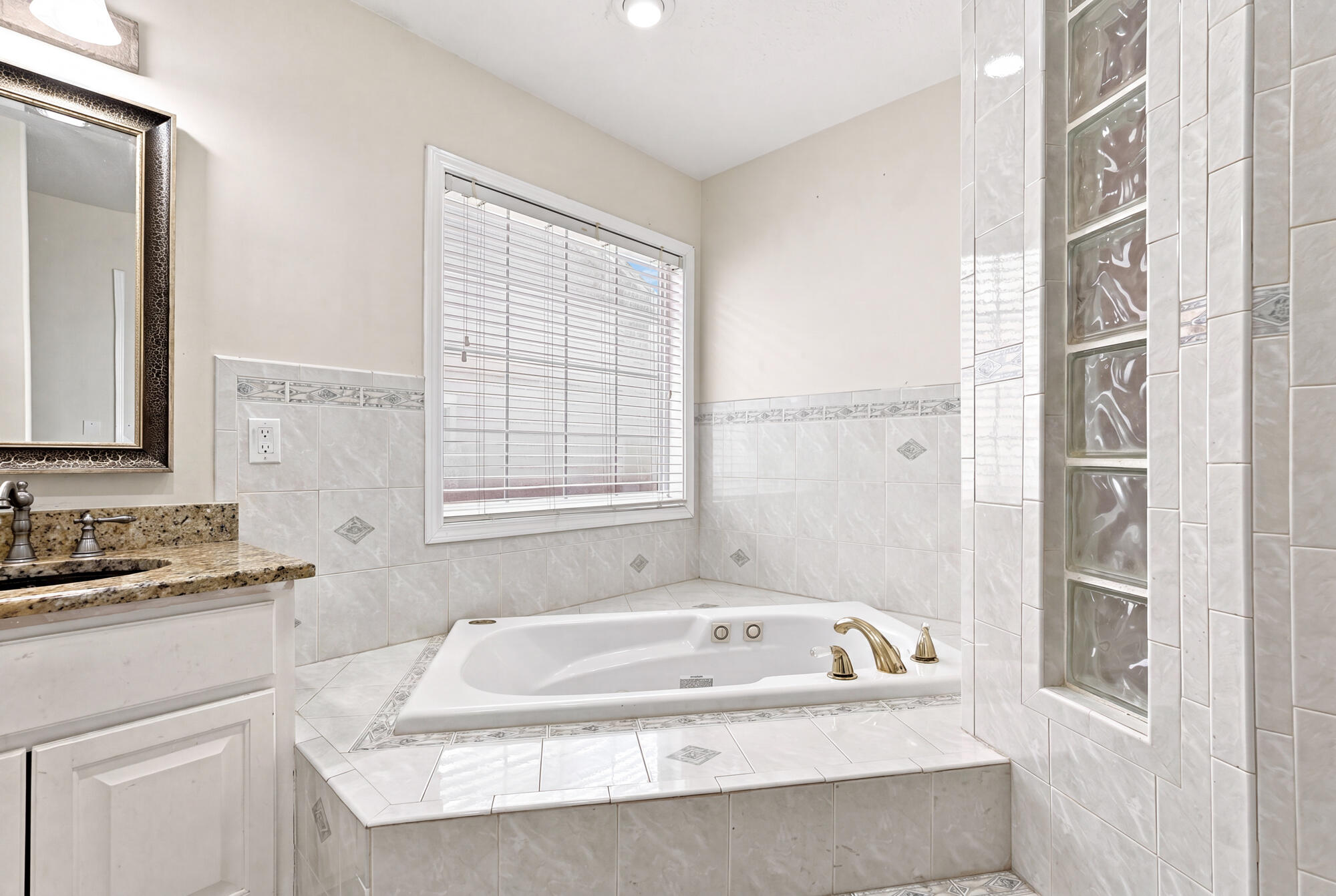208 Palm Circle Panama City Beach FL 32413