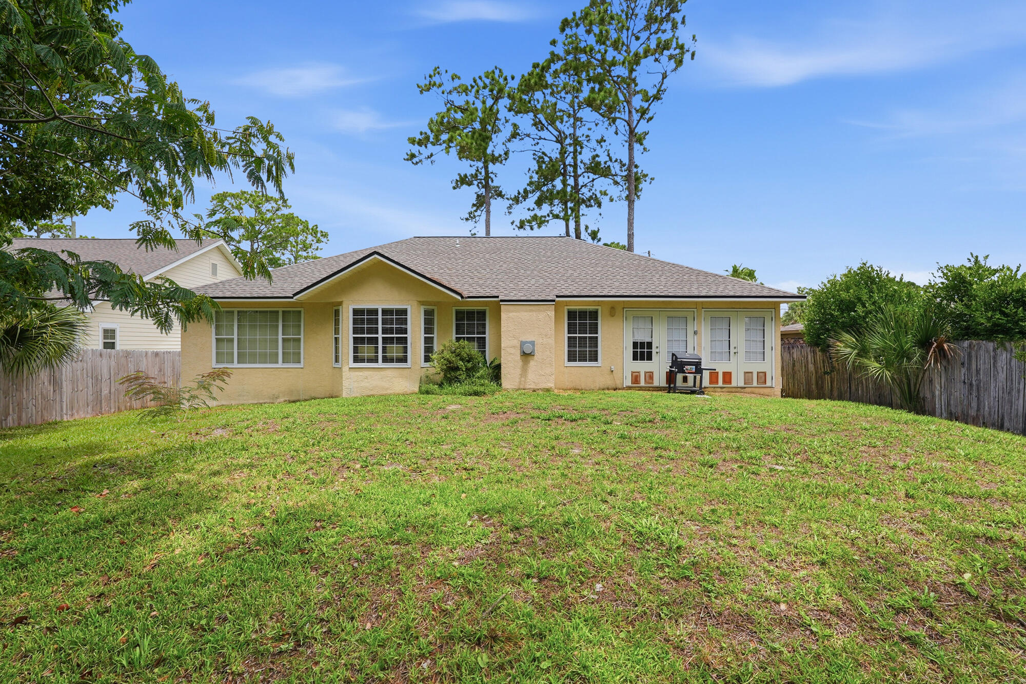 208 Palm Circle Panama City Beach FL 32413