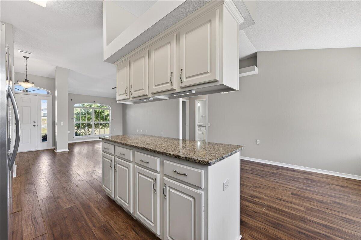 1945 Shadow Lake Drive Gulf Breeze FL 32563