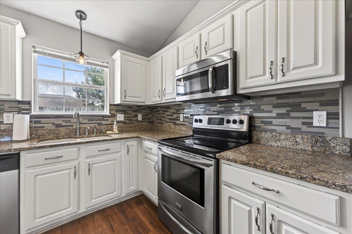 1945 Shadow Lake Drive Gulf Breeze FL 32563