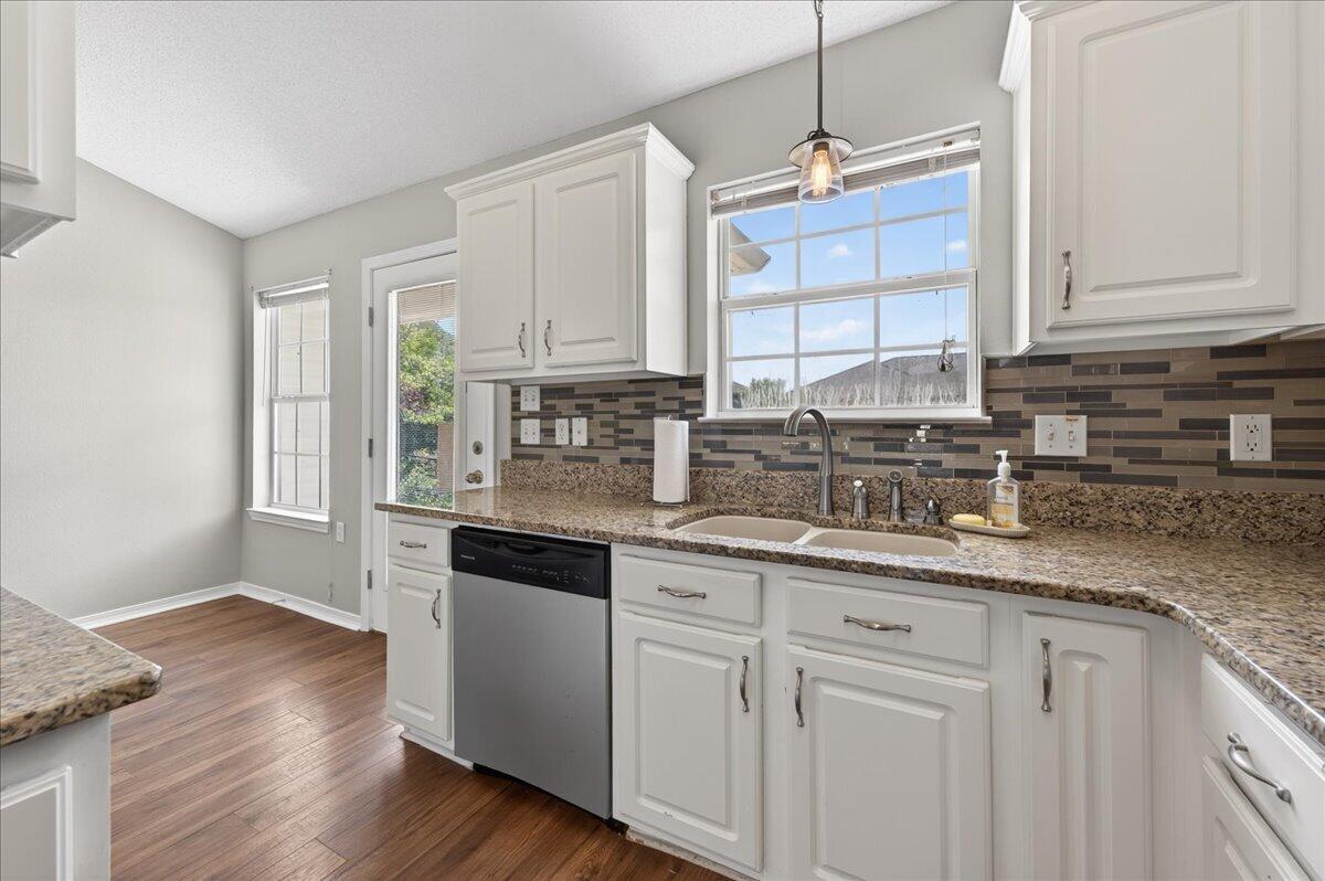 1945 Shadow Lake Drive Gulf Breeze FL 32563