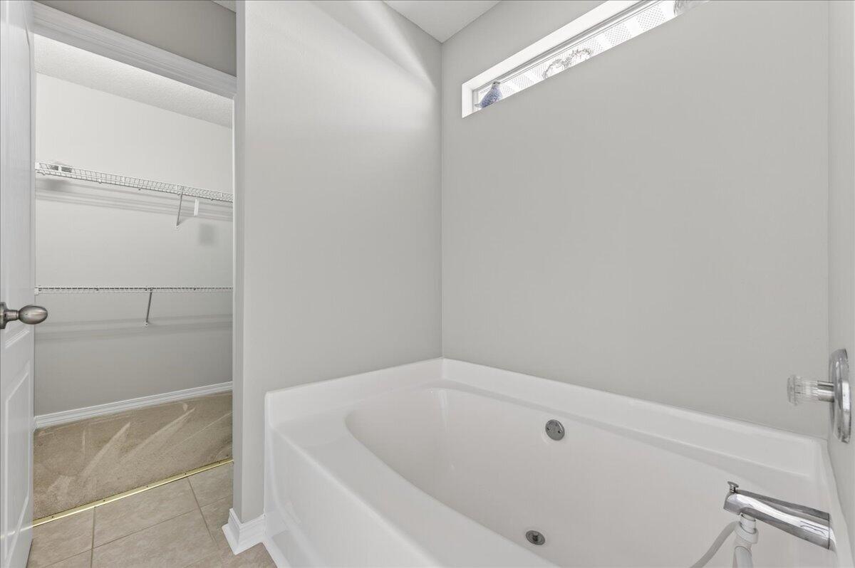 1945 Shadow Lake Drive Gulf Breeze FL 32563