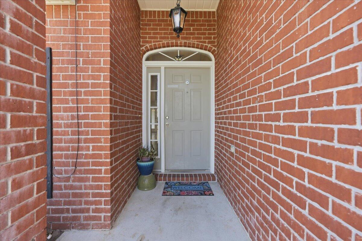 1945 Shadow Lake Drive Gulf Breeze FL 32563