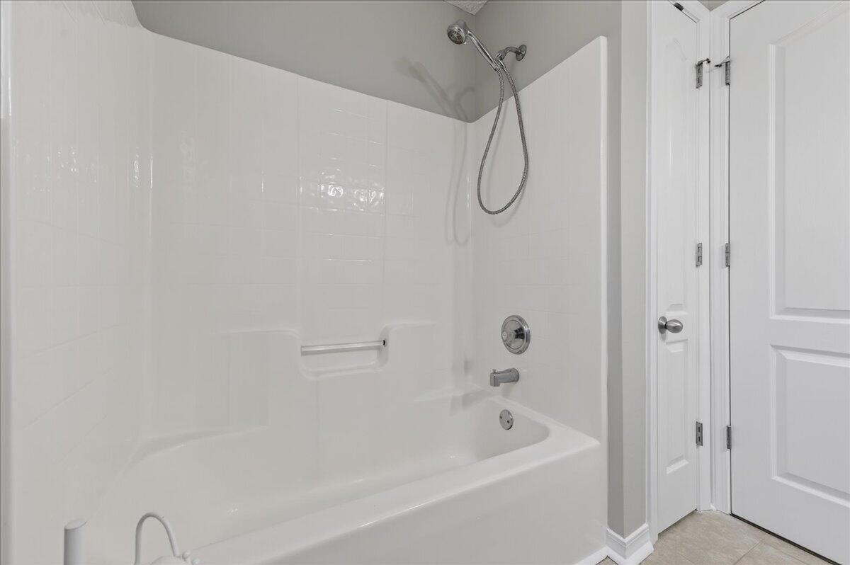 1945 Shadow Lake Drive Gulf Breeze FL 32563